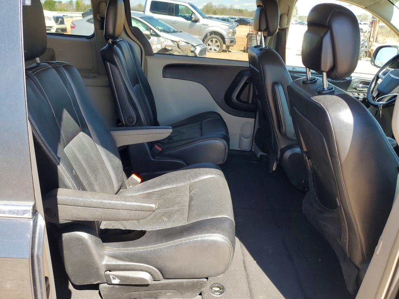 2015 Chrysler Town & Country Lx Black vin: 2C4RC1AG4FR677504