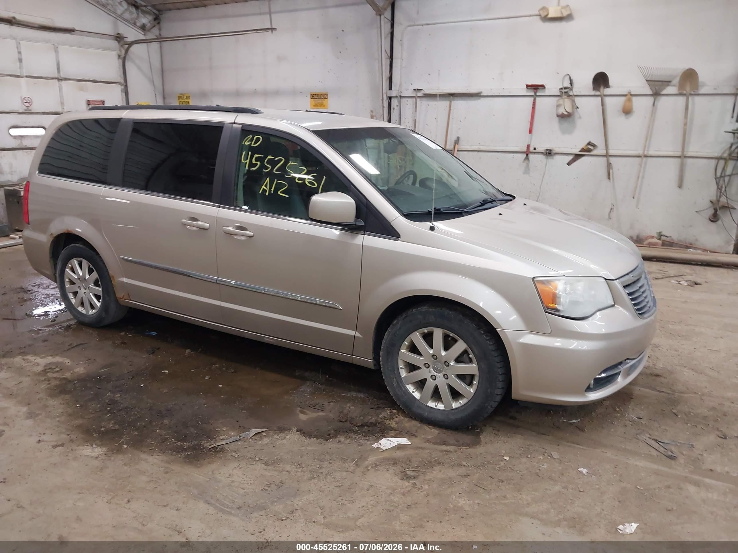 2012 Chrysler Town & Country Touring Золотой vin: 2C4RC1BG0CR278096