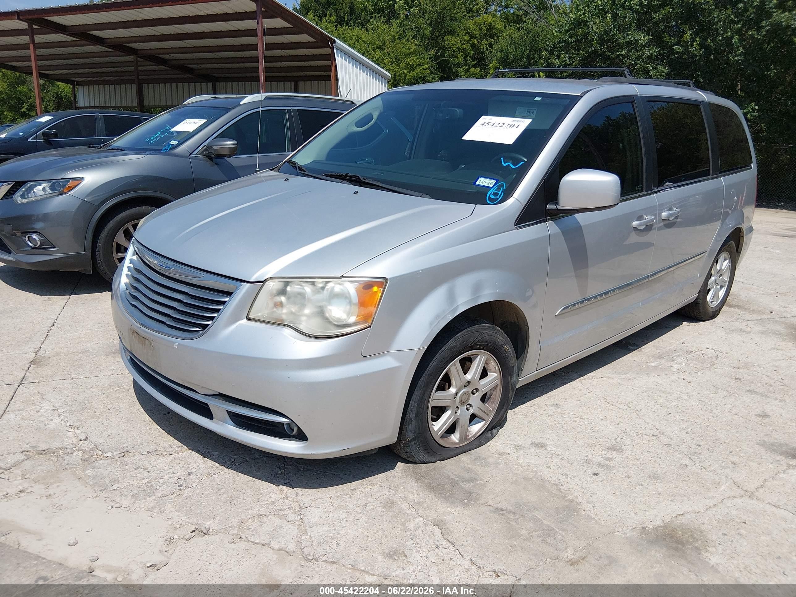 2012 Chrysler Town & Country Touring Silver vin: 2C4RC1BG0CR305040