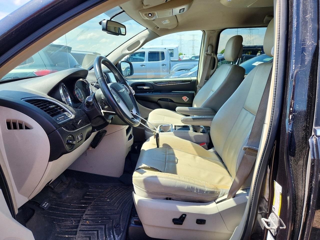 2013 Chrysler Town & Country Touring Black vin: 2C4RC1BG0DR512223
