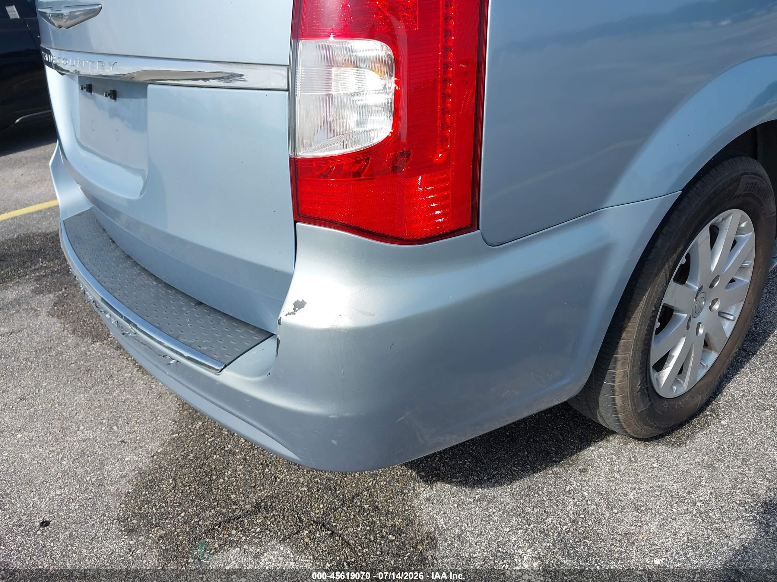 2013 Chrysler Town & Country Touring Light Blue vin: 2C4RC1BG0DR540331