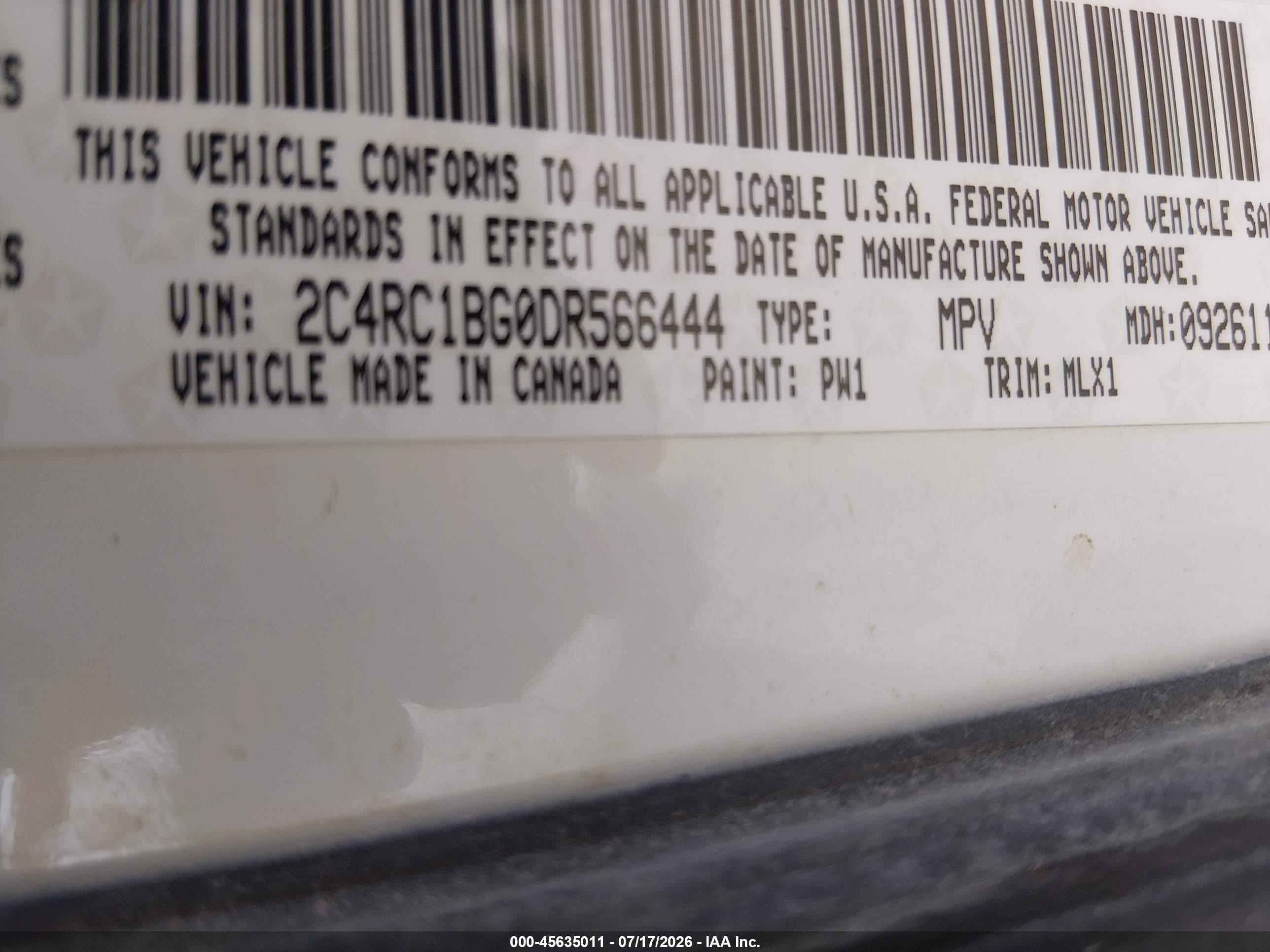 2013 Chrysler Town & Country Touring White vin: 2C4RC1BG0DR566444