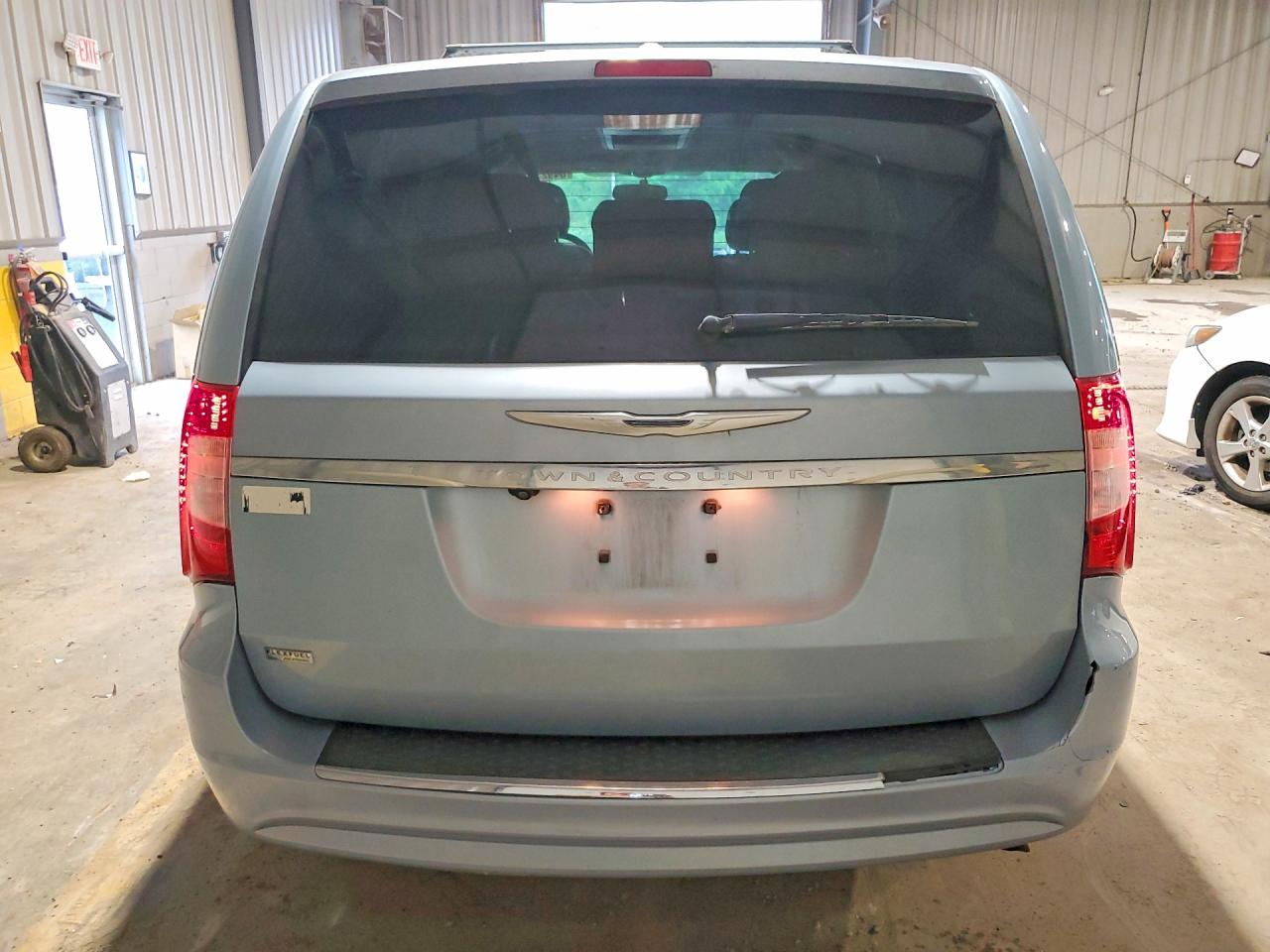 2013 Chrysler Town & Country Touring Blue vin: 2C4RC1BG0DR577945