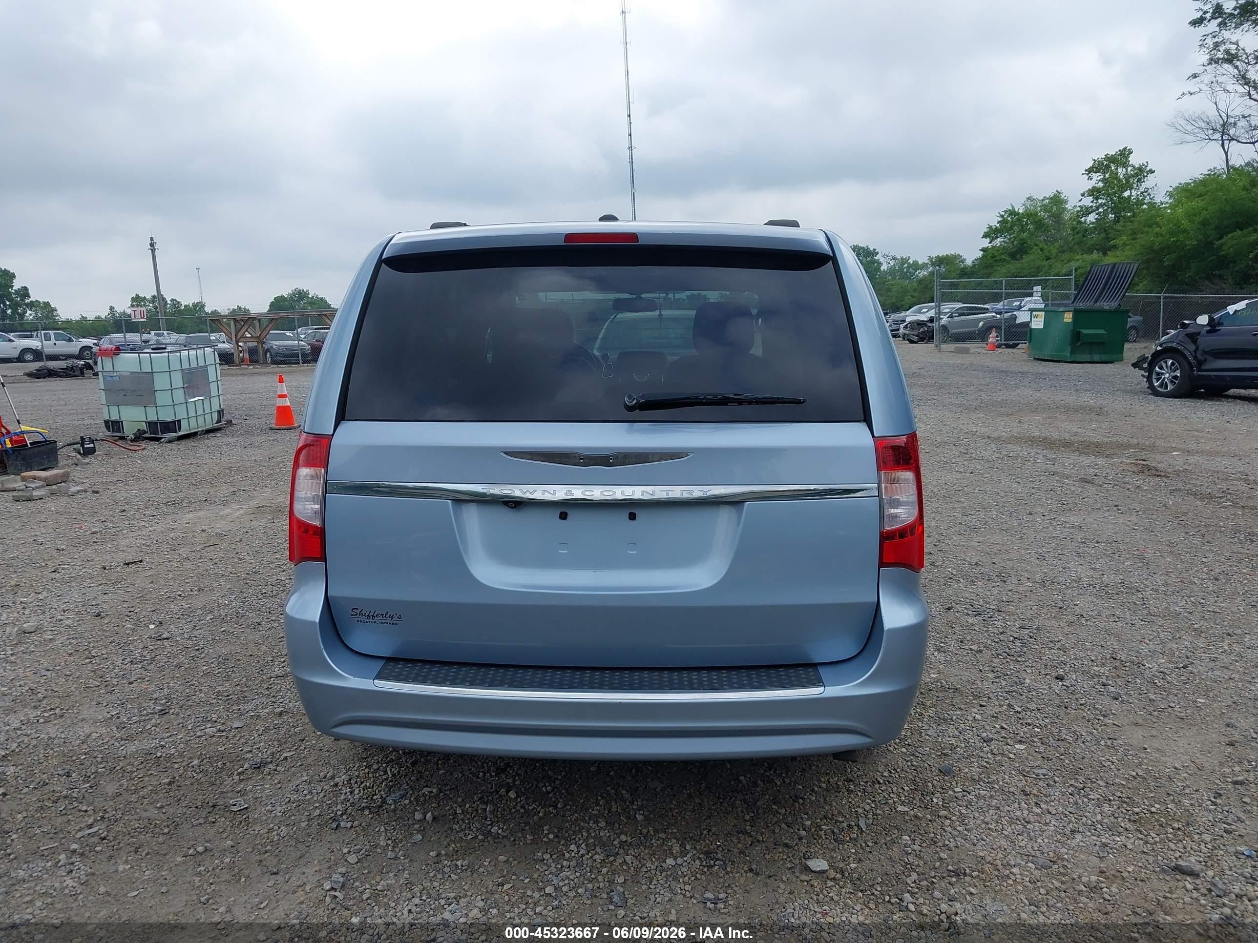 2013 Chrysler Town & Country Touring Blue vin: 2C4RC1BG0DR596723