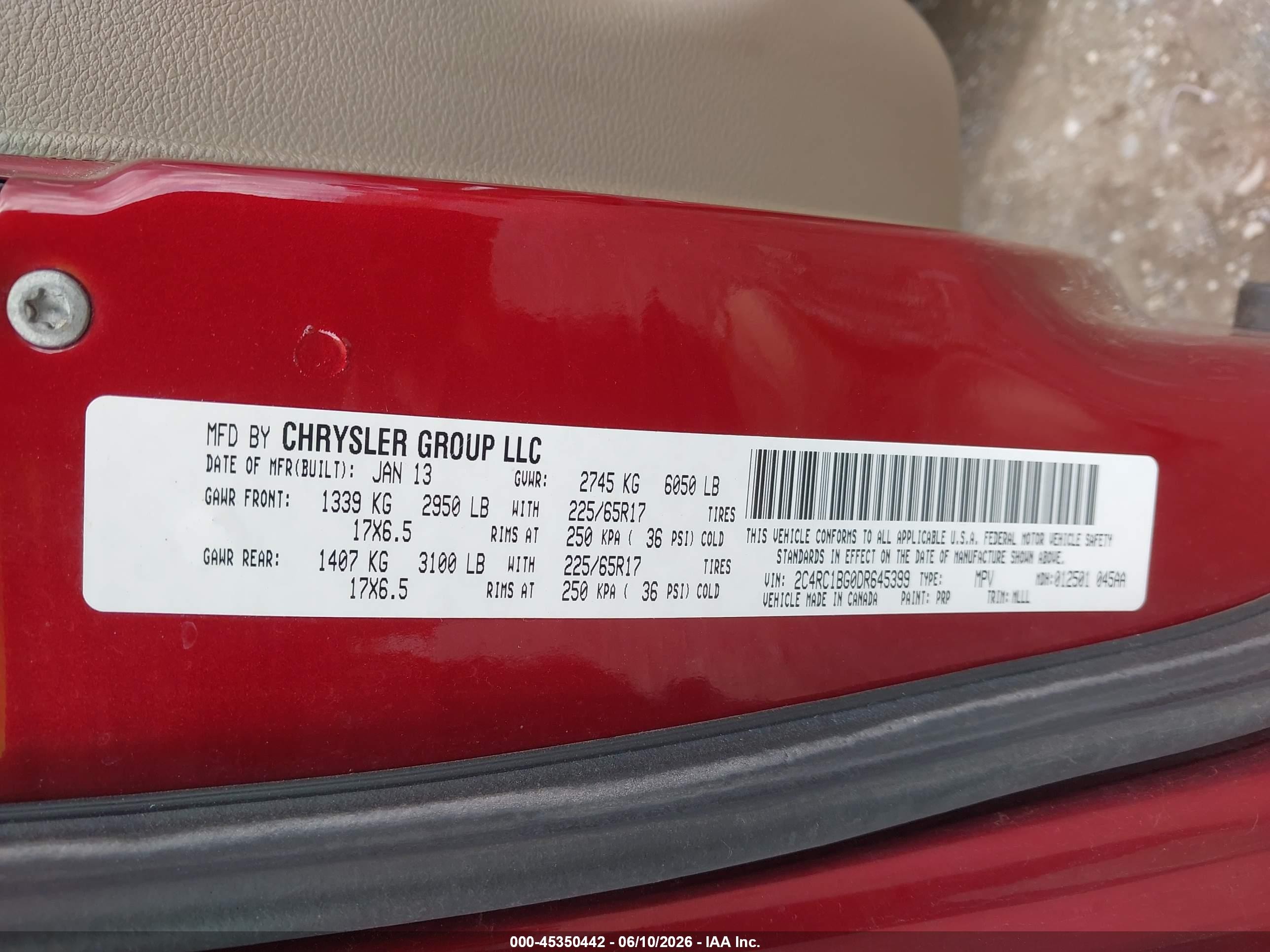 2013 Chrysler Town & Country Touring Red vin: 2C4RC1BG0DR645399