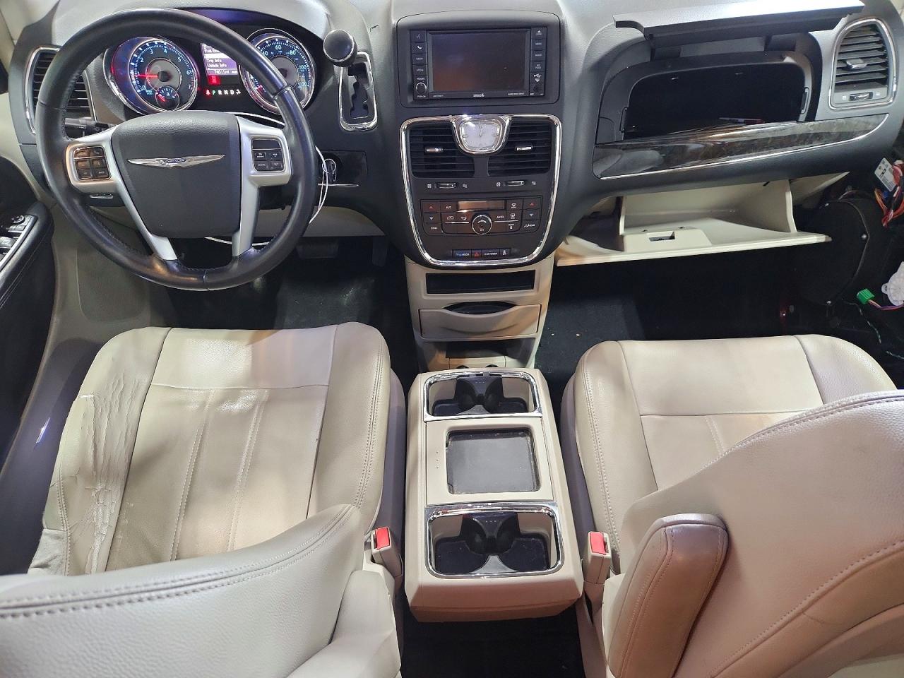 2013 Chrysler Town & Country Touring Burgundy vin: 2C4RC1BG0DR645869