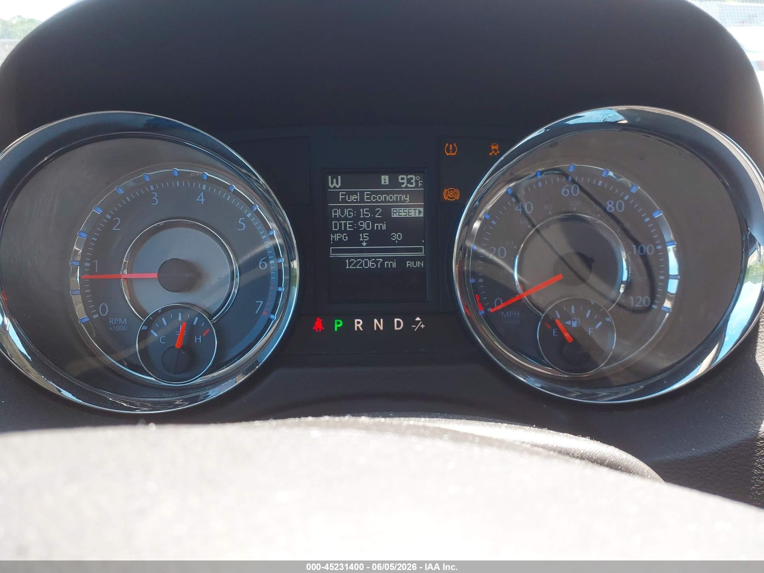 2013 Chrysler Town & Country Touring Red vin: 2C4RC1BG0DR647220