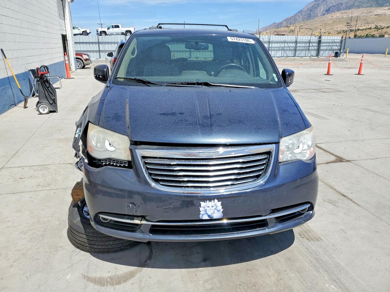 2013 Chrysler Town & Country Touring Серый vin: 2C4RC1BG0DR690620