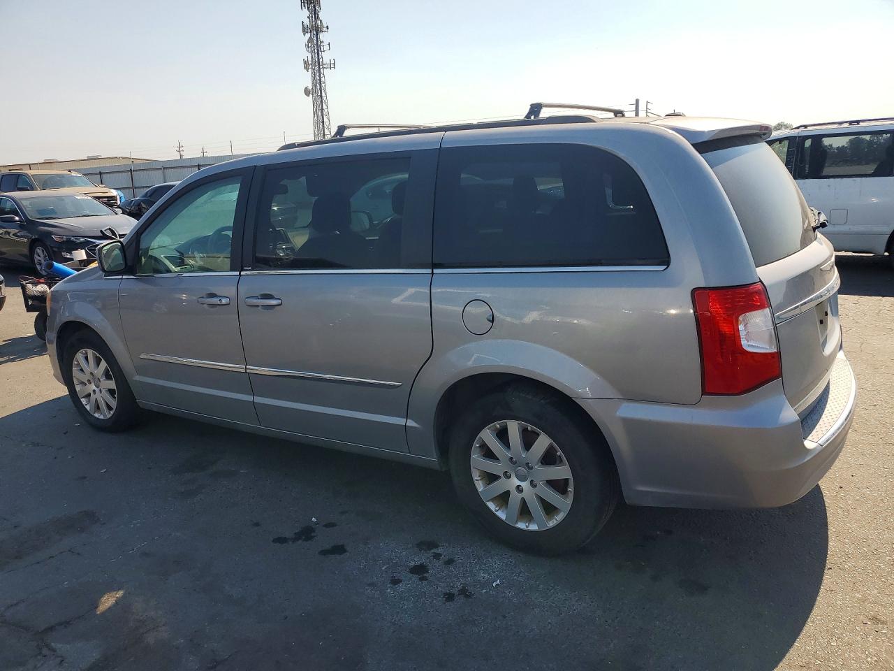2013 Chrysler Town & Country Touring Silver vin: 2C4RC1BG0DR713734
