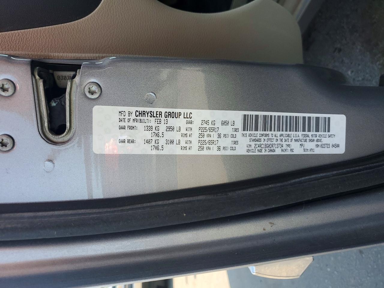 2013 Chrysler Town & Country Touring Silver vin: 2C4RC1BG0DR713734