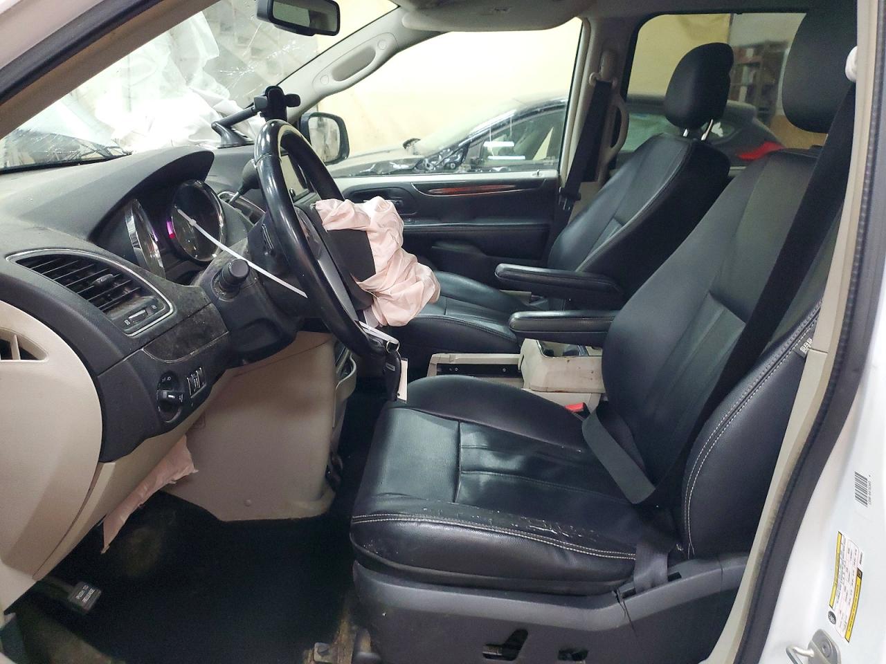 2013 Chrysler Town & Country Touring Белый vin: 2C4RC1BG0DR820931