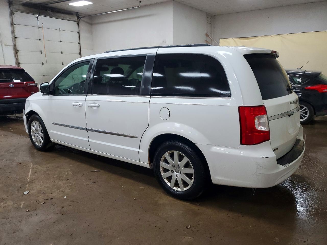 2013 Chrysler Town & Country Touring Белый vin: 2C4RC1BG0DR820931
