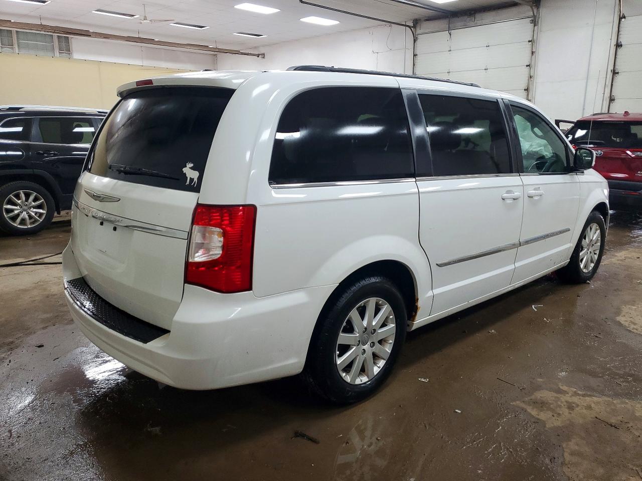 2013 Chrysler Town & Country Touring Белый vin: 2C4RC1BG0DR820931
