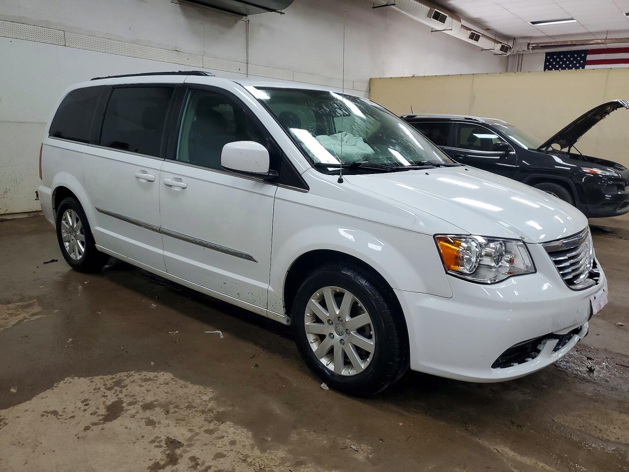 2013 Chrysler Town & Country Touring Белый vin: 2C4RC1BG0DR820931