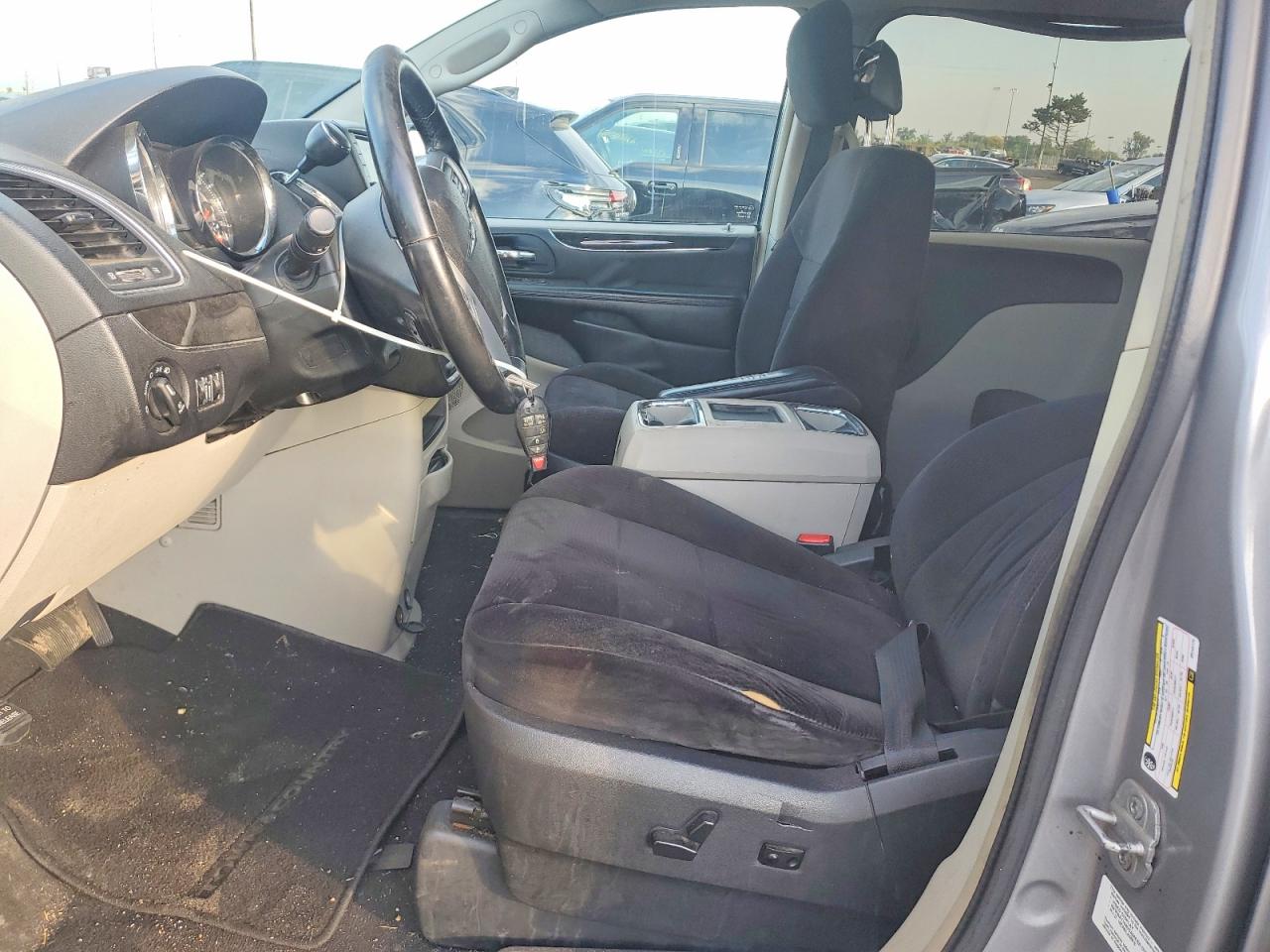 2014 Chrysler Town & Country Touring Серебряный vin: 2C4RC1BG0ER144174