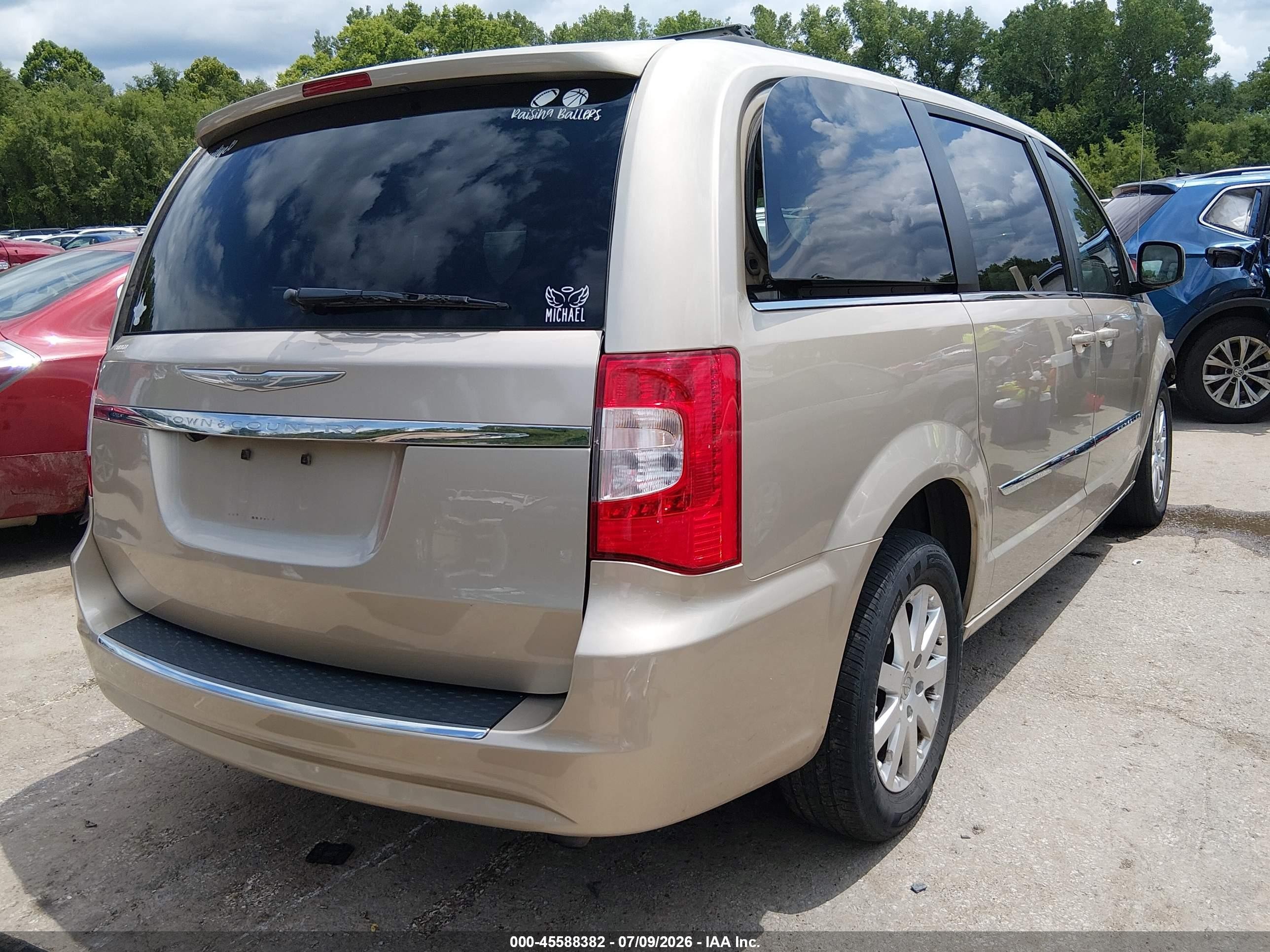 2014 Chrysler Town & Country Touring Champagne vin: 2C4RC1BG0ER232366
