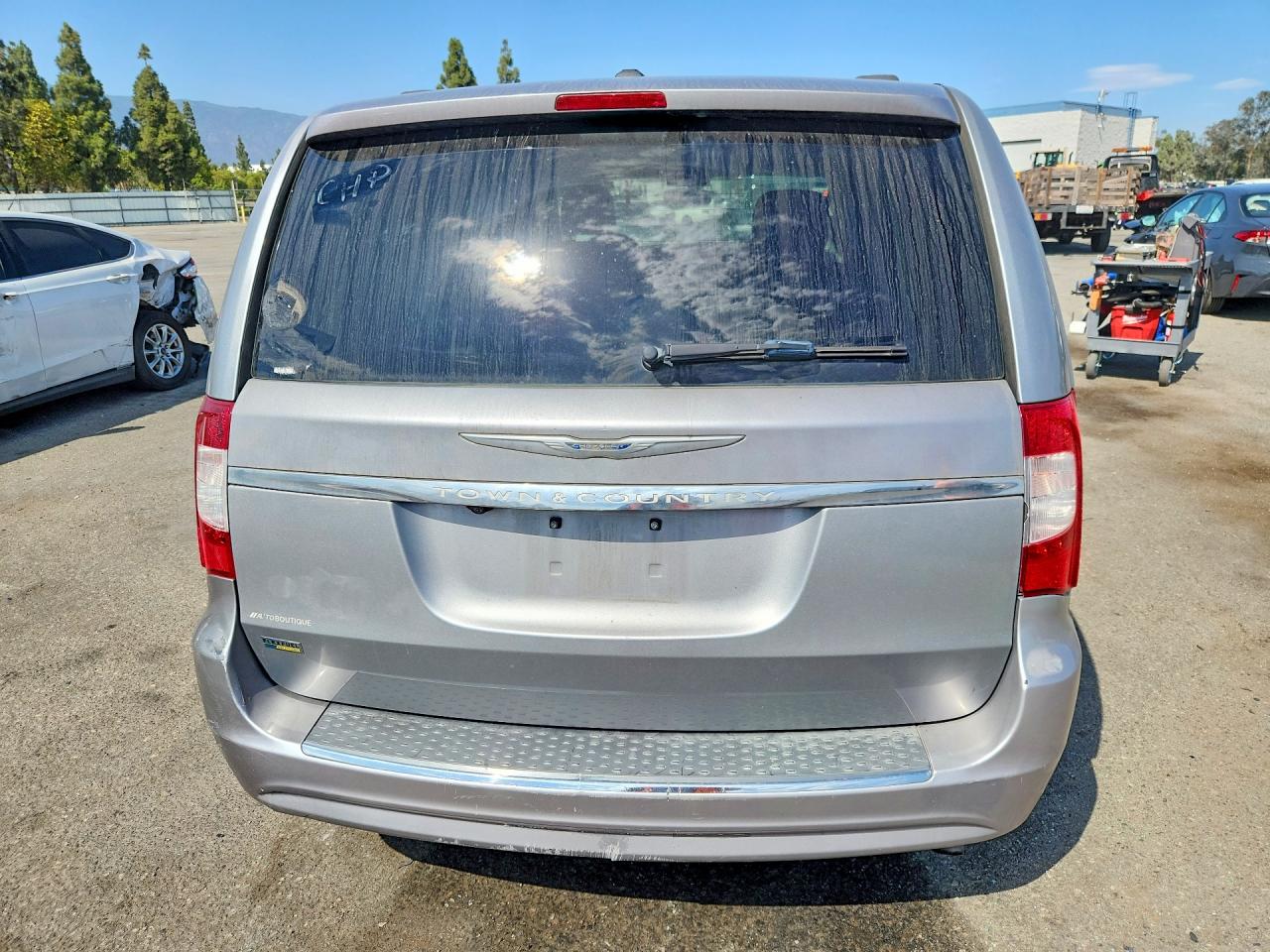 2014 Chrysler Town & Country Touring Silver vin: 2C4RC1BG0ER247823