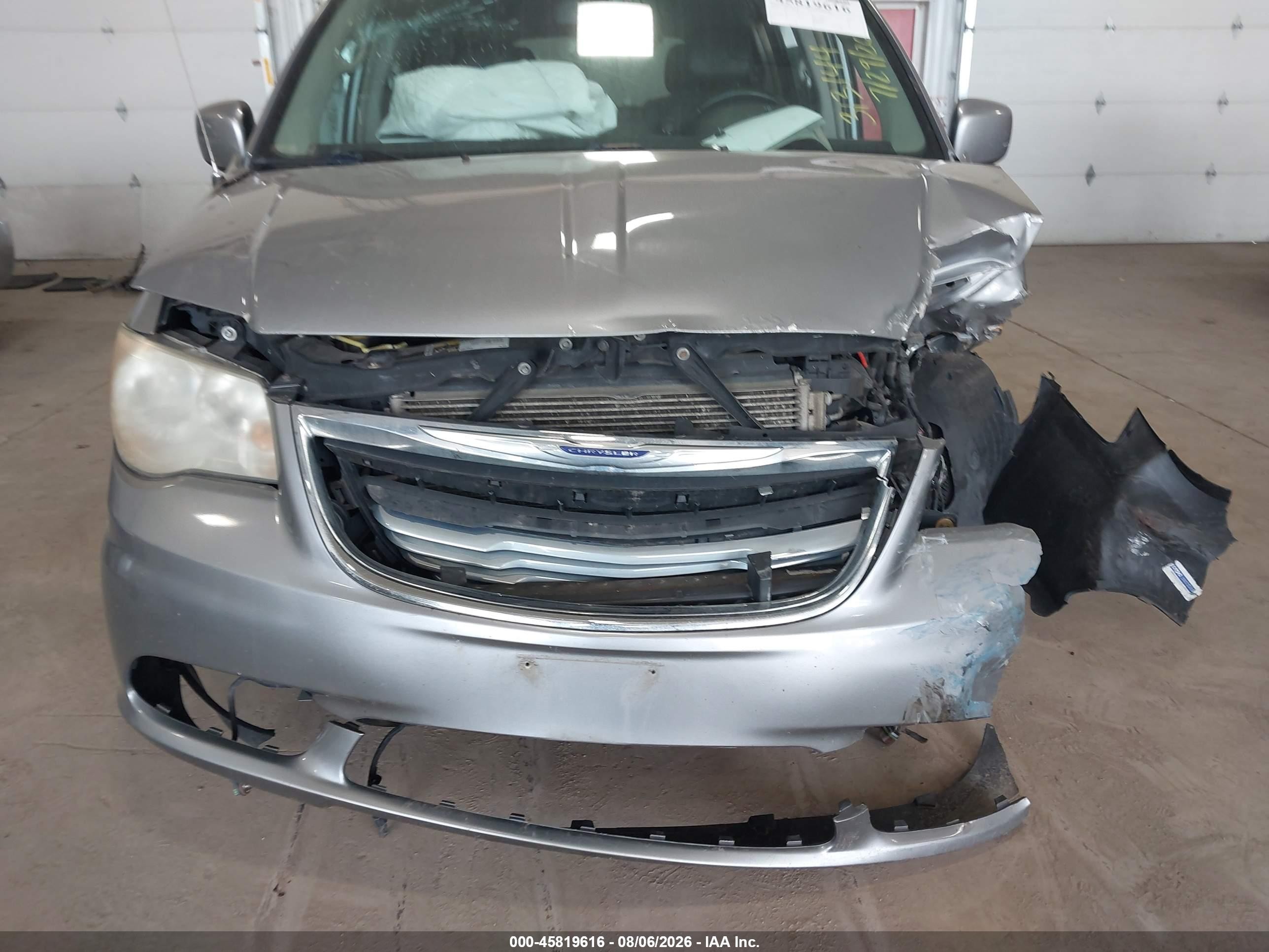 2014 Chrysler Town & Country Touring Gray vin: 2C4RC1BG0ER292678