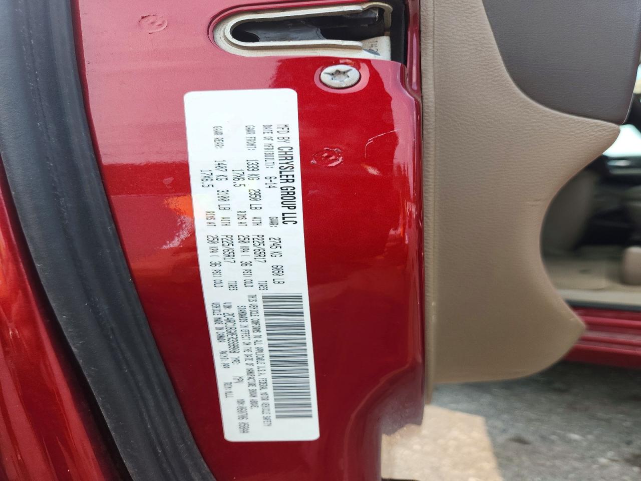 2014 Chrysler Town & Country Touring Red vin: 2C4RC1BG0ER399908