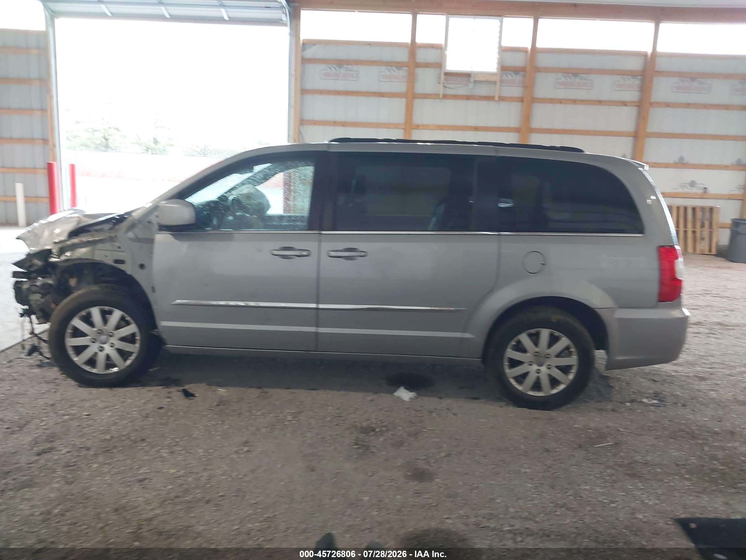 2014 Chrysler Town & Country Touring Silver vin: 2C4RC1BG0ER437881