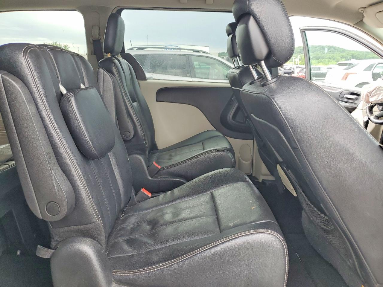 2015 Chrysler Town & Country Touring Gray vin: 2C4RC1BG0FR544611
