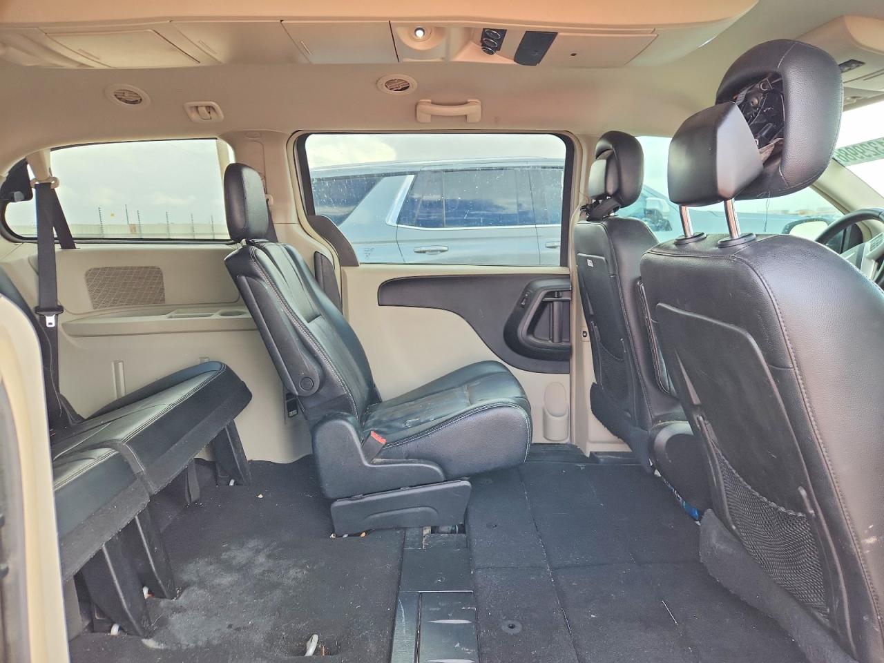 2015 Chrysler Town & Country Touring Gray vin: 2C4RC1BG0FR553051