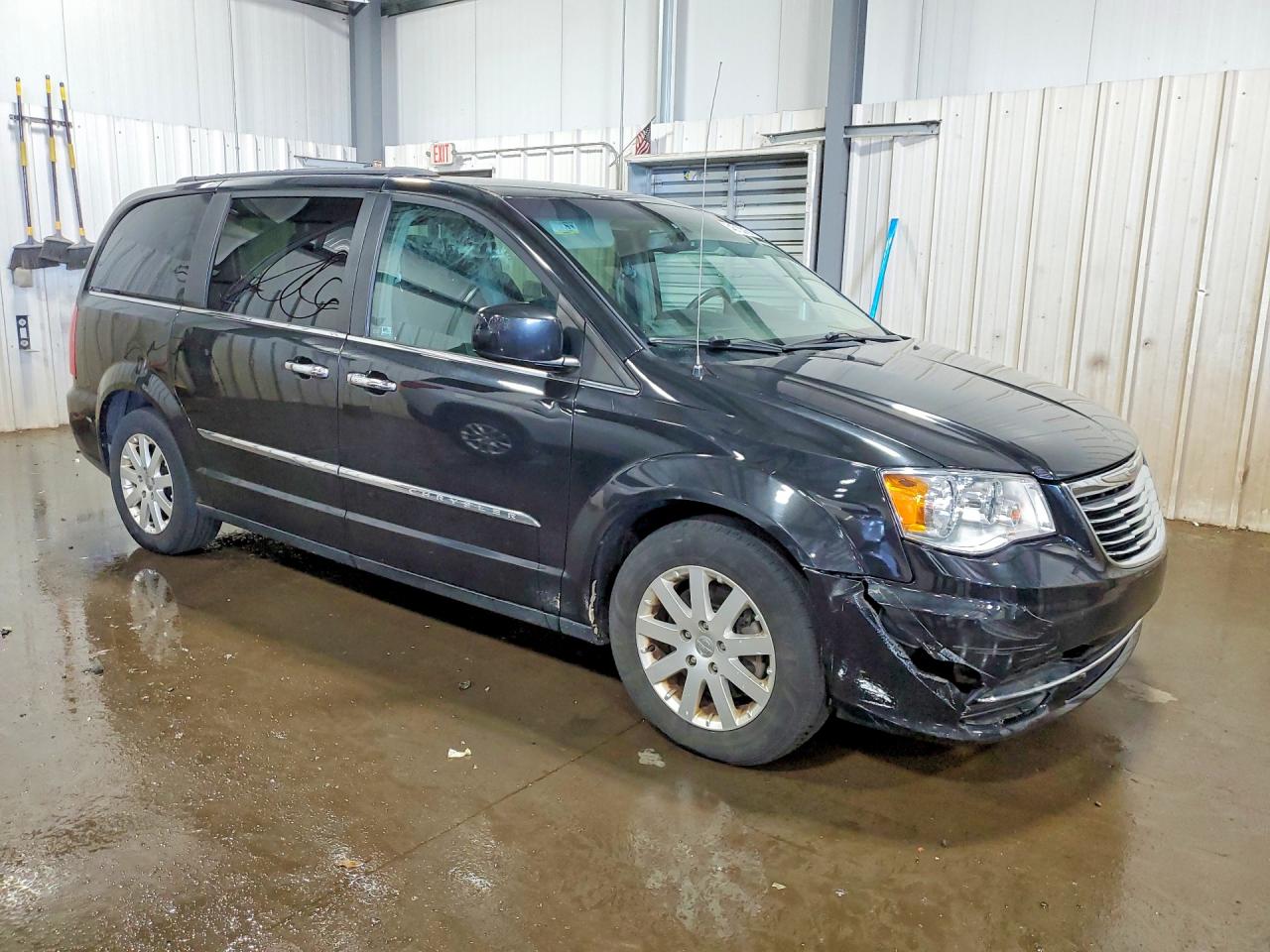 2015 Chrysler Town & Country Touring Black vin: 2C4RC1BG0FR629786
