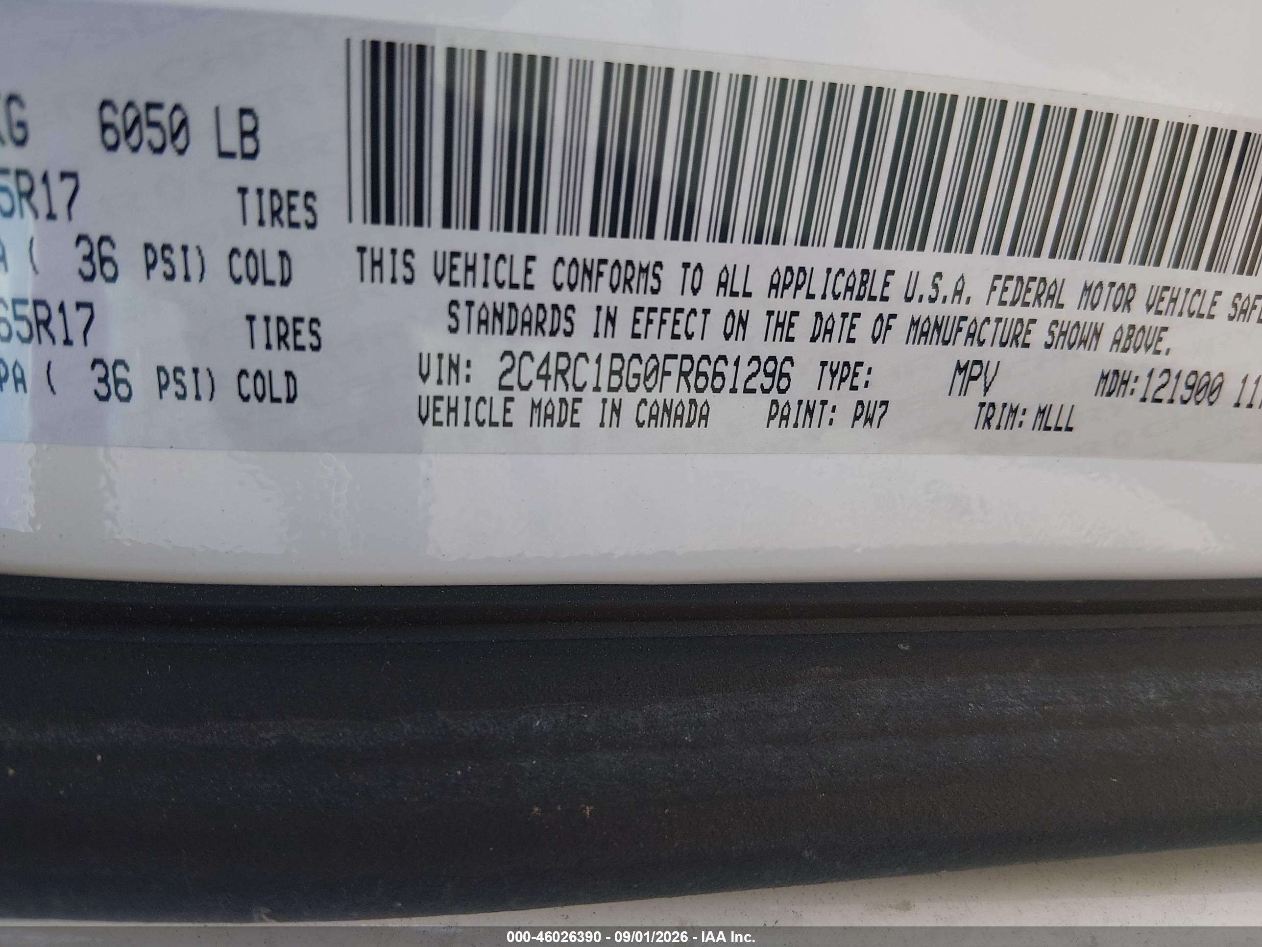 2015 Chrysler Town & Country Touring White vin: 2C4RC1BG0FR661296