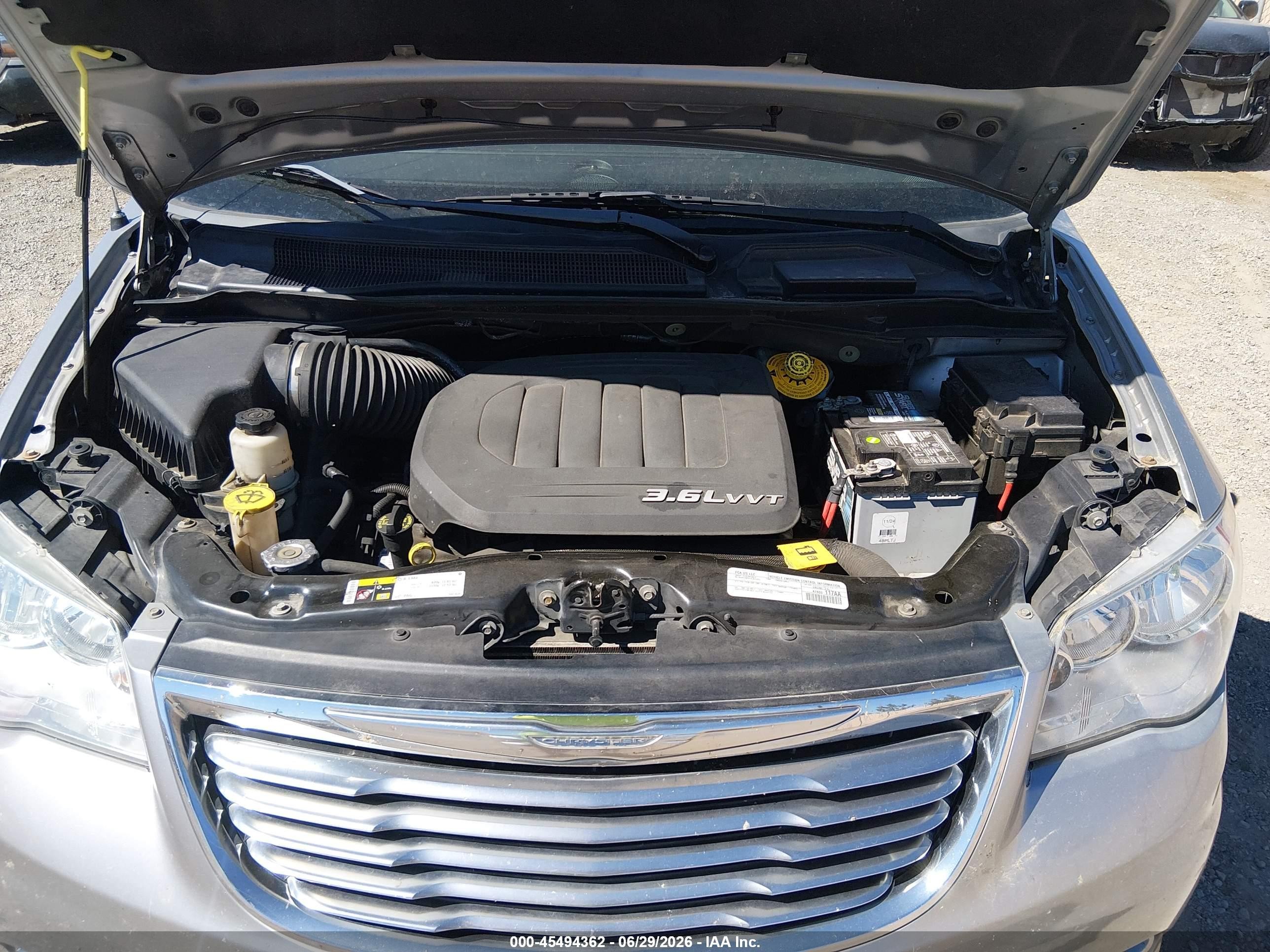 2015 Chrysler Town & Country Touring Gray vin: 2C4RC1BG0FR696629