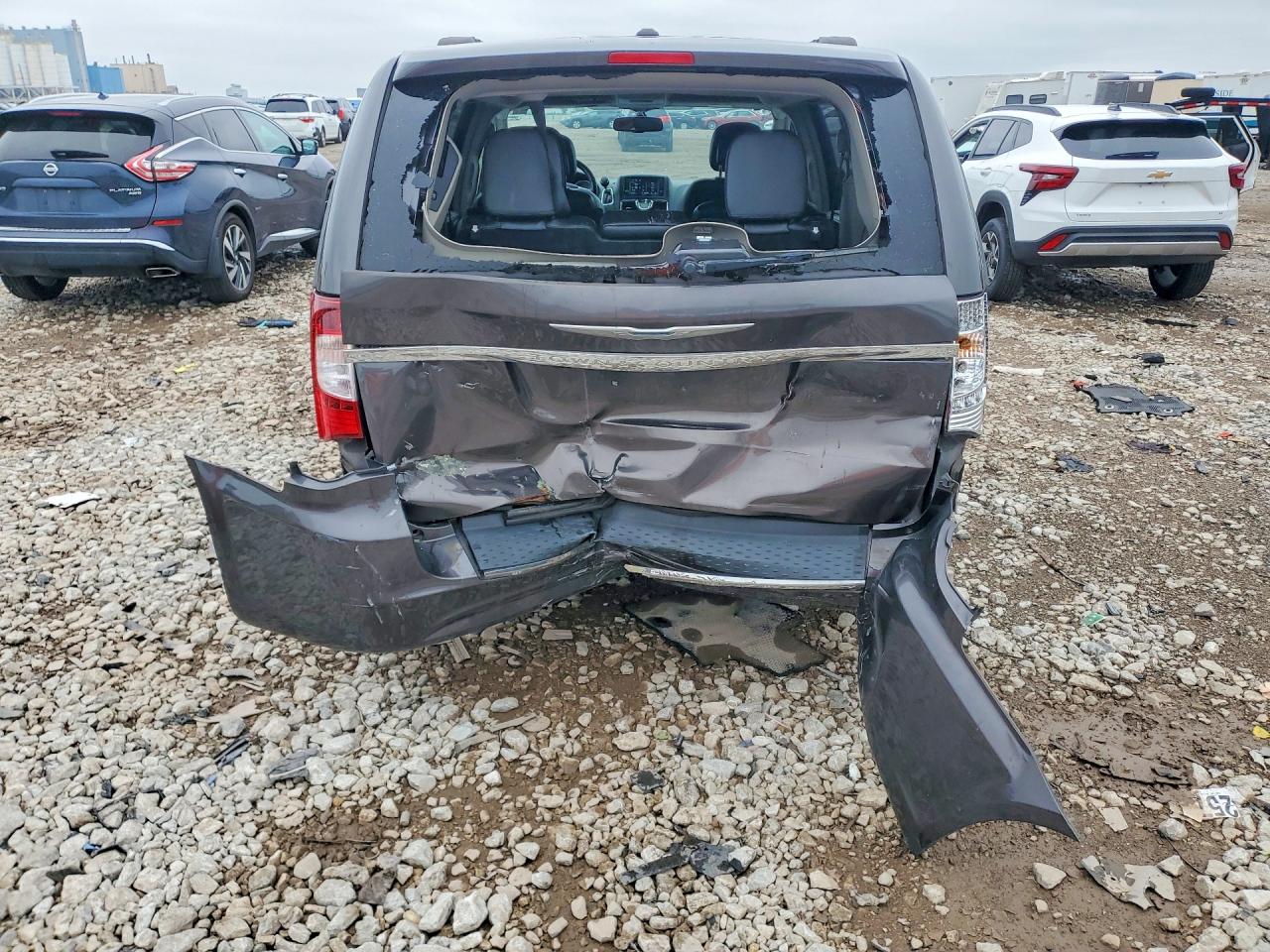 2015 Chrysler Town & Country Touring Charcoal vin: 2C4RC1BG0FR699305