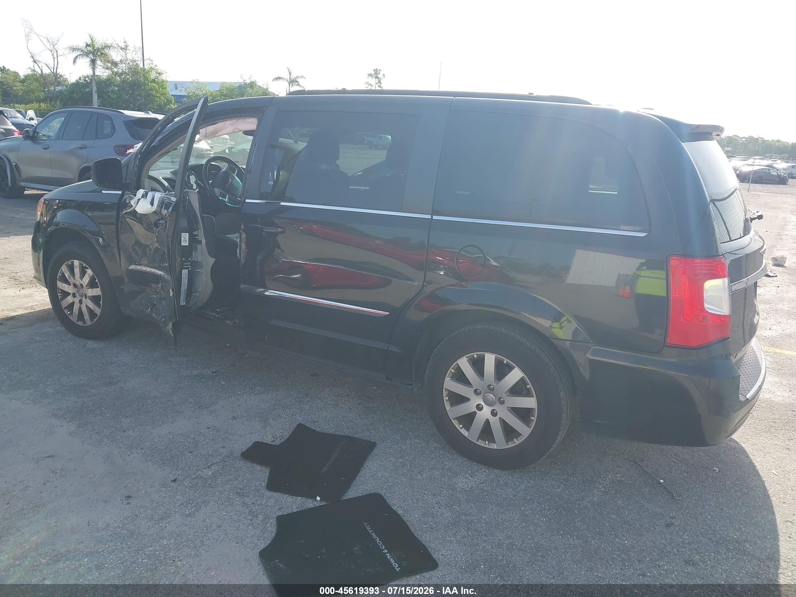 2015 Chrysler Town & Country Touring Черный vin: 2C4RC1BG0FR706592