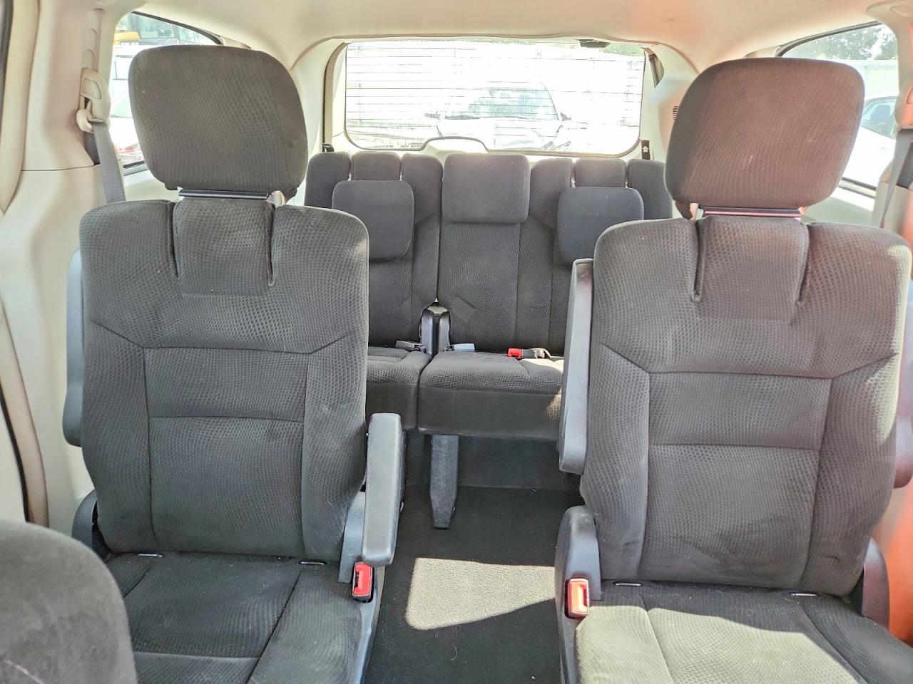 2015 Chrysler Town & Country Touring Серебряный vin: 2C4RC1BG0FR707595