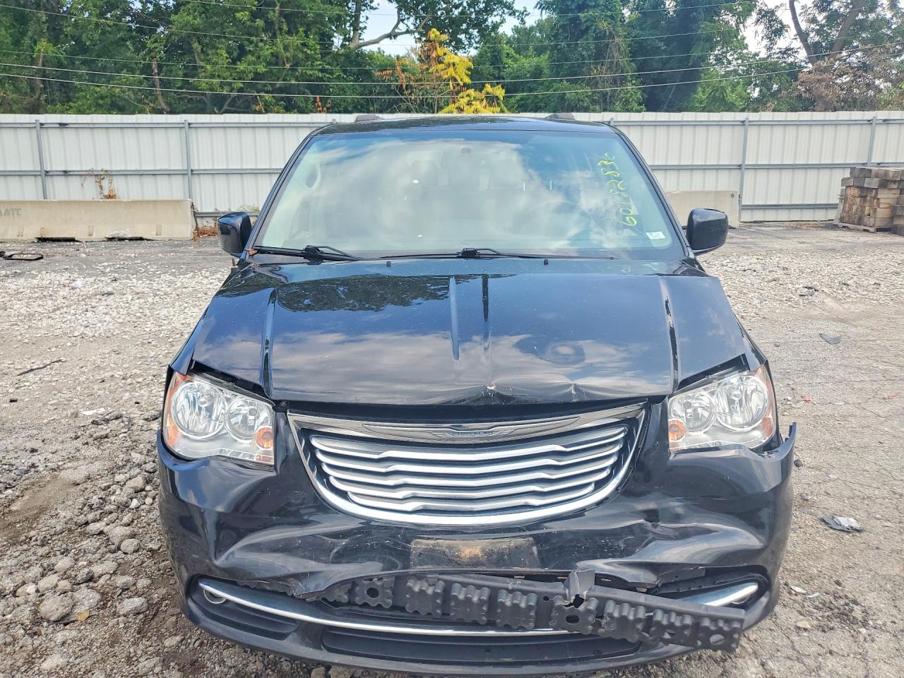2015 Chrysler Town & Country Touring Black vin: 2C4RC1BG0FR726308