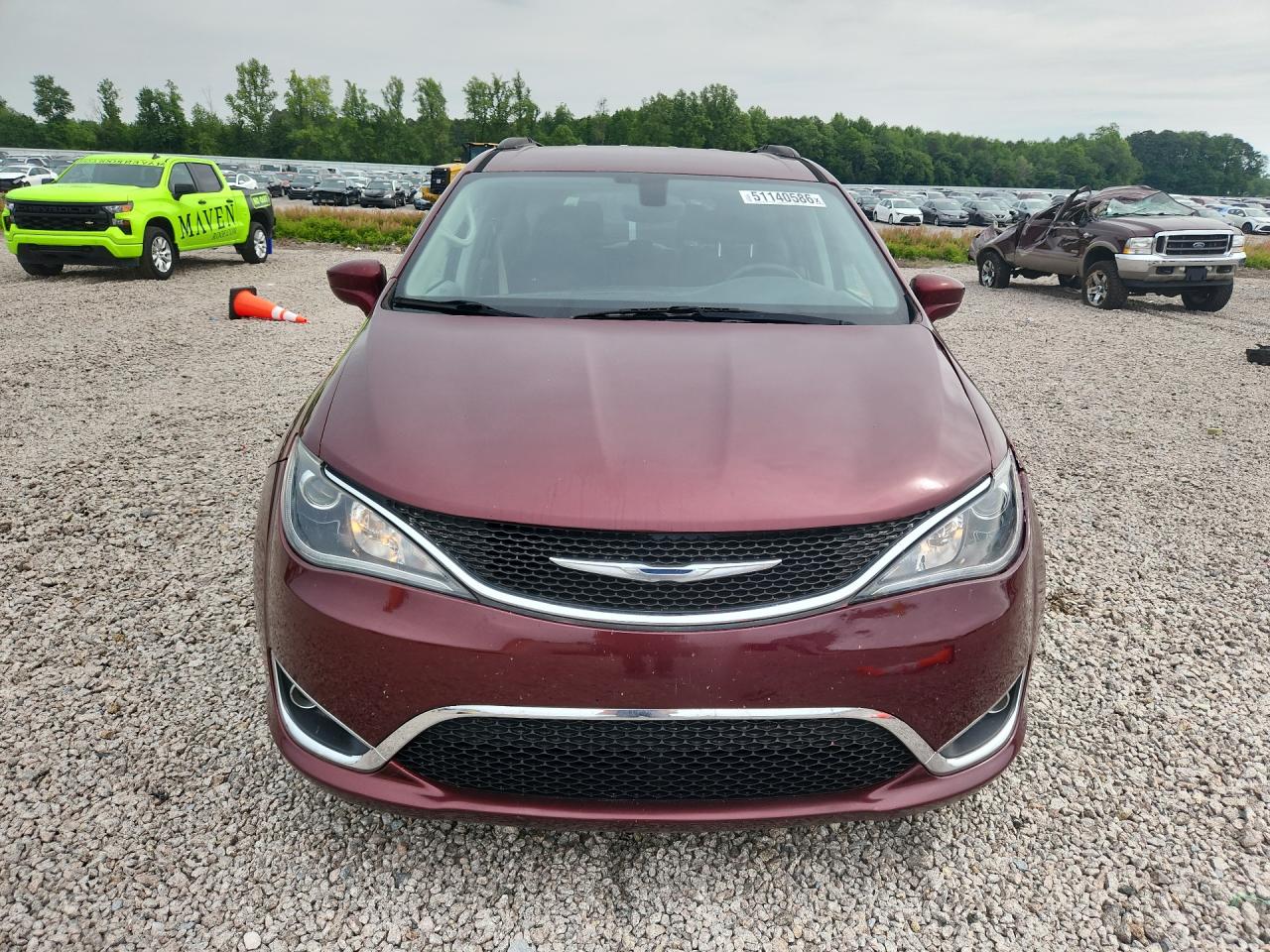 2017 Chrysler Pacifica Touring L Red vin: 2C4RC1BG0HR524166