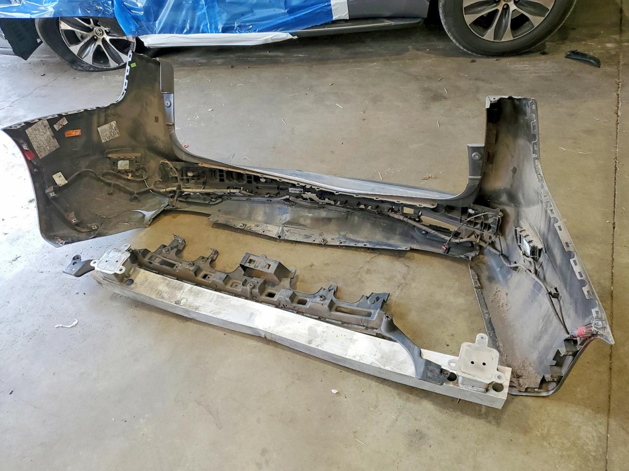 2020 Chrysler Pacifica Touring L Silver vin: 2C4RC1BG0LR274176