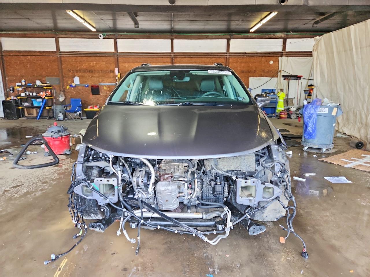 2022 Chrysler Pacifica Touring L Charcoal vin: 2C4RC1BG0NR158592