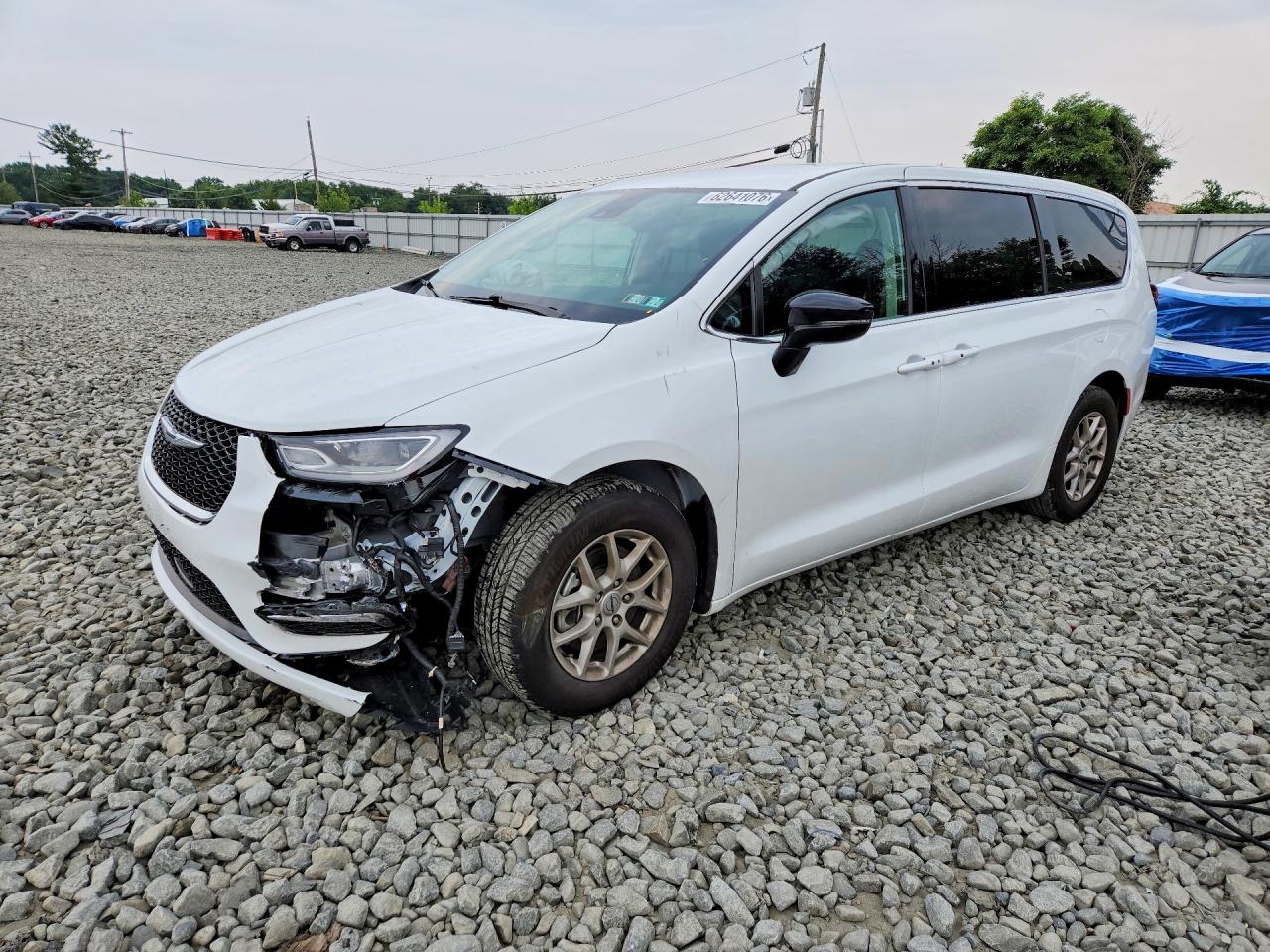 2024 Chrysler Pacifica Touring L Белый vin: 2C4RC1BG0RR119975
