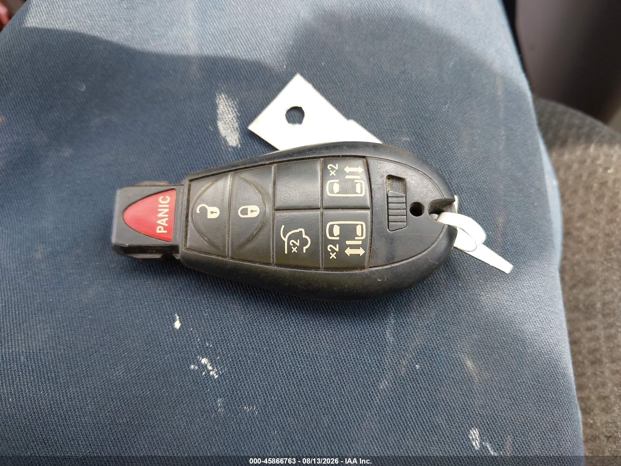 2012 Chrysler Town & Country Touring Красный vin: 2C4RC1BG1CR117109