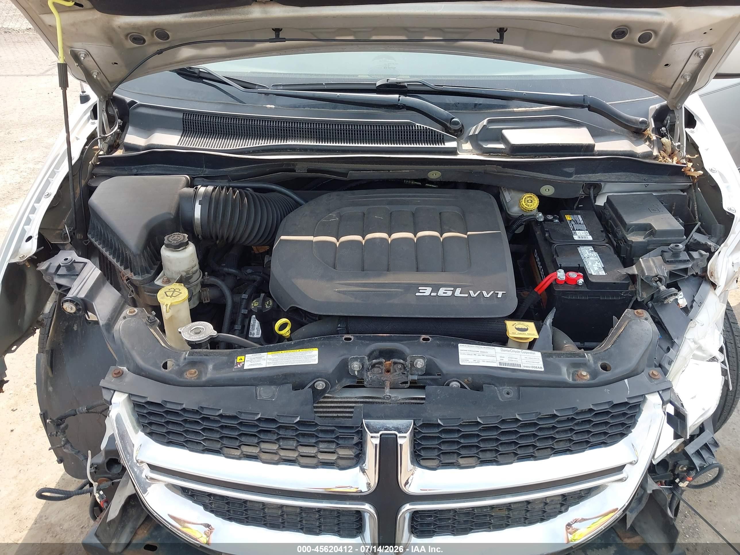 2012 Chrysler Town & Country Touring Silver vin: 2C4RC1BG1CR187418