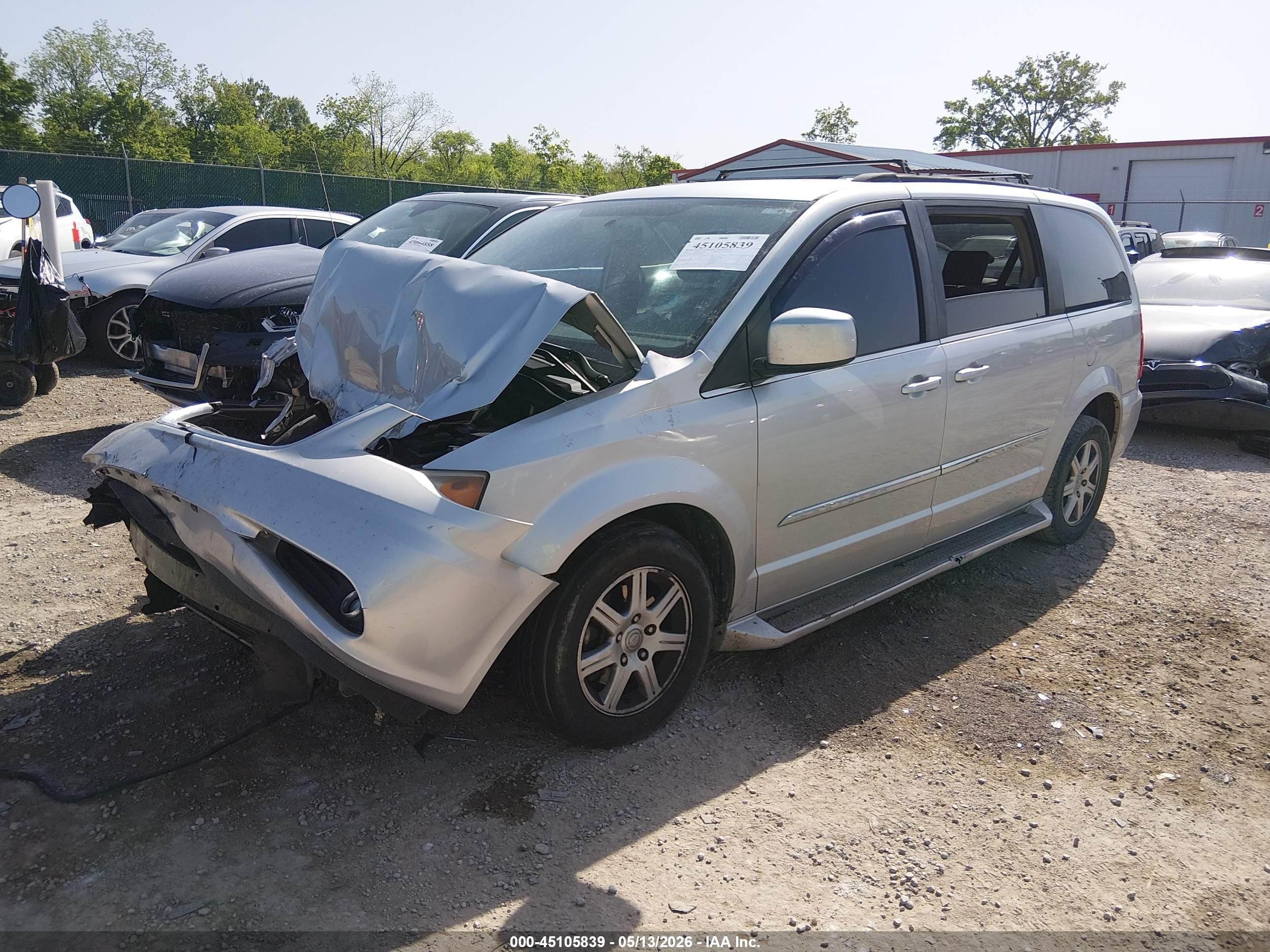 2012 Chrysler Town & Country Touring Silver vin: 2C4RC1BG1CR286739