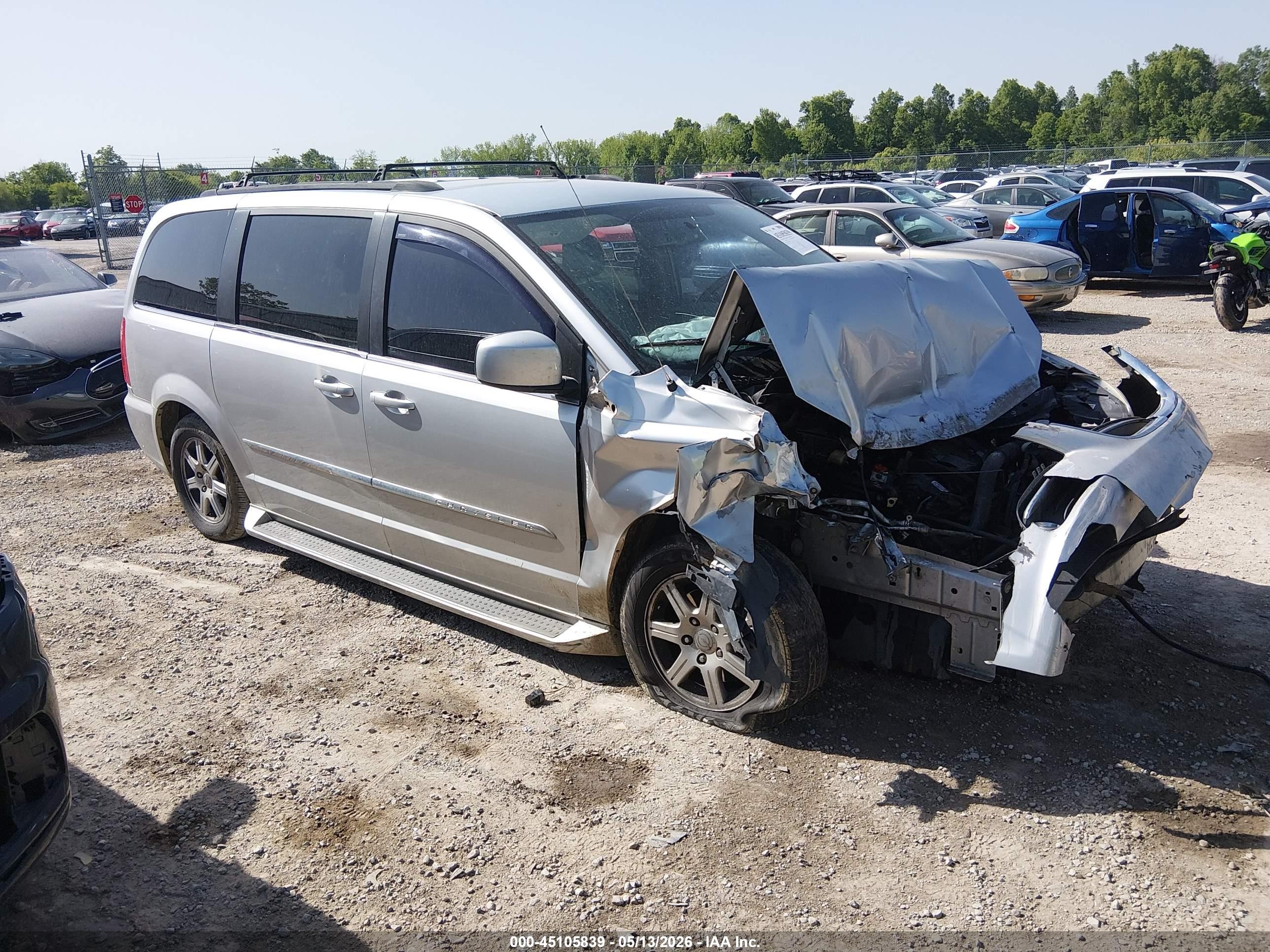 2012 Chrysler Town & Country Touring Silver vin: 2C4RC1BG1CR286739