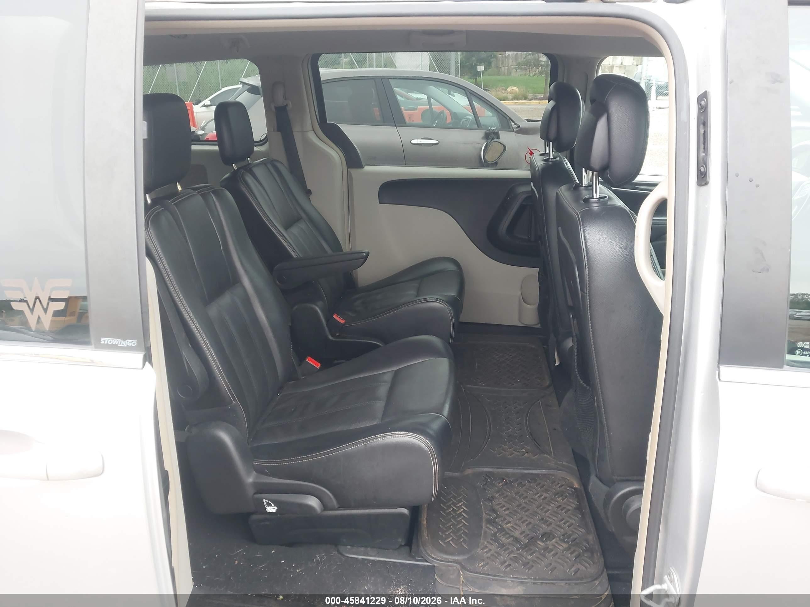 2012 Chrysler Town & Country Touring Серебряный vin: 2C4RC1BG1CR293299