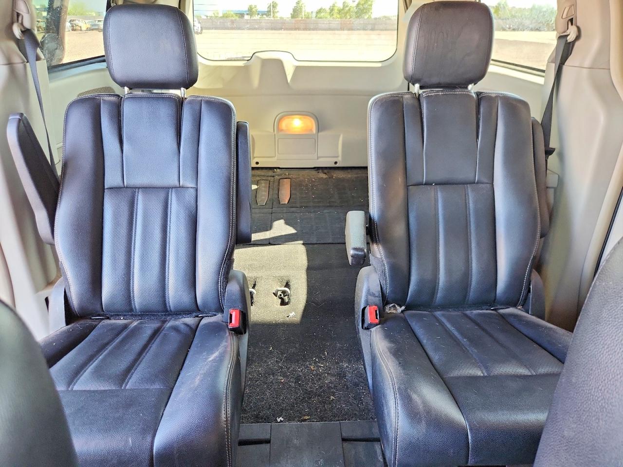 2012 Chrysler Town & Country Touring Серый vin: 2C4RC1BG1CR305824