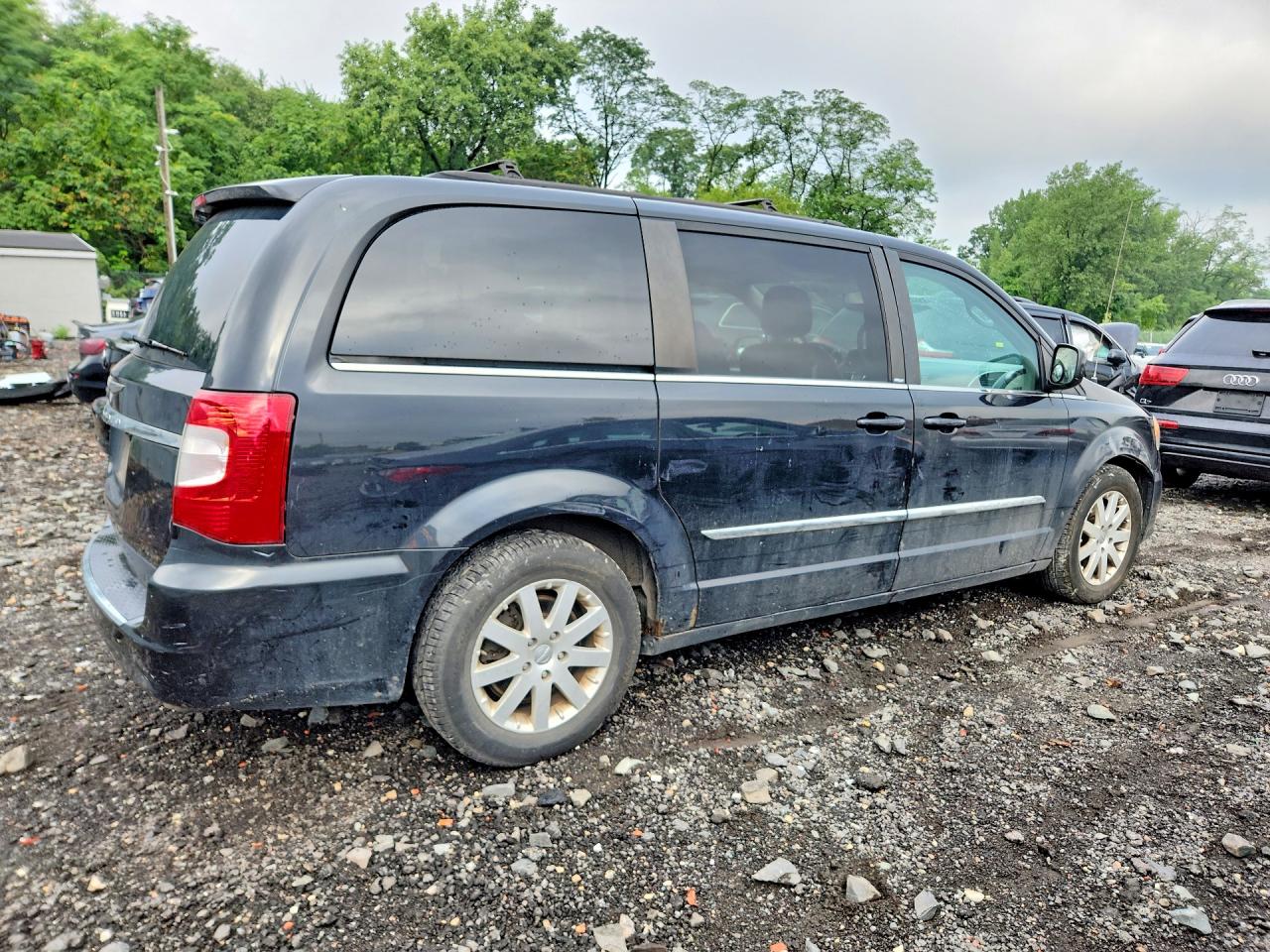 2013 Chrysler Town & Country Touring Black vin: 2C4RC1BG1DR682591