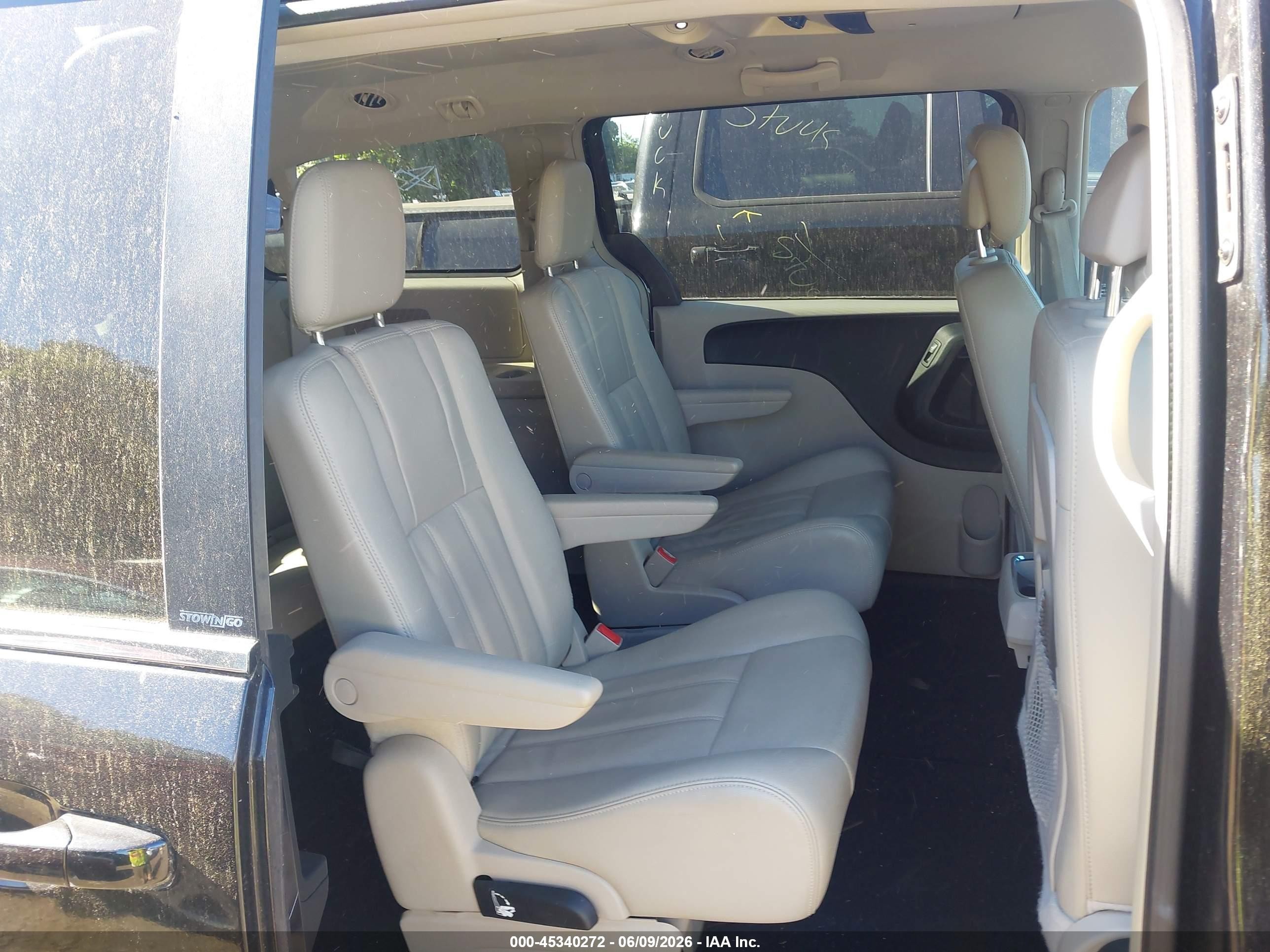 2013 Chrysler Town & Country Touring Black vin: 2C4RC1BG1DR682669