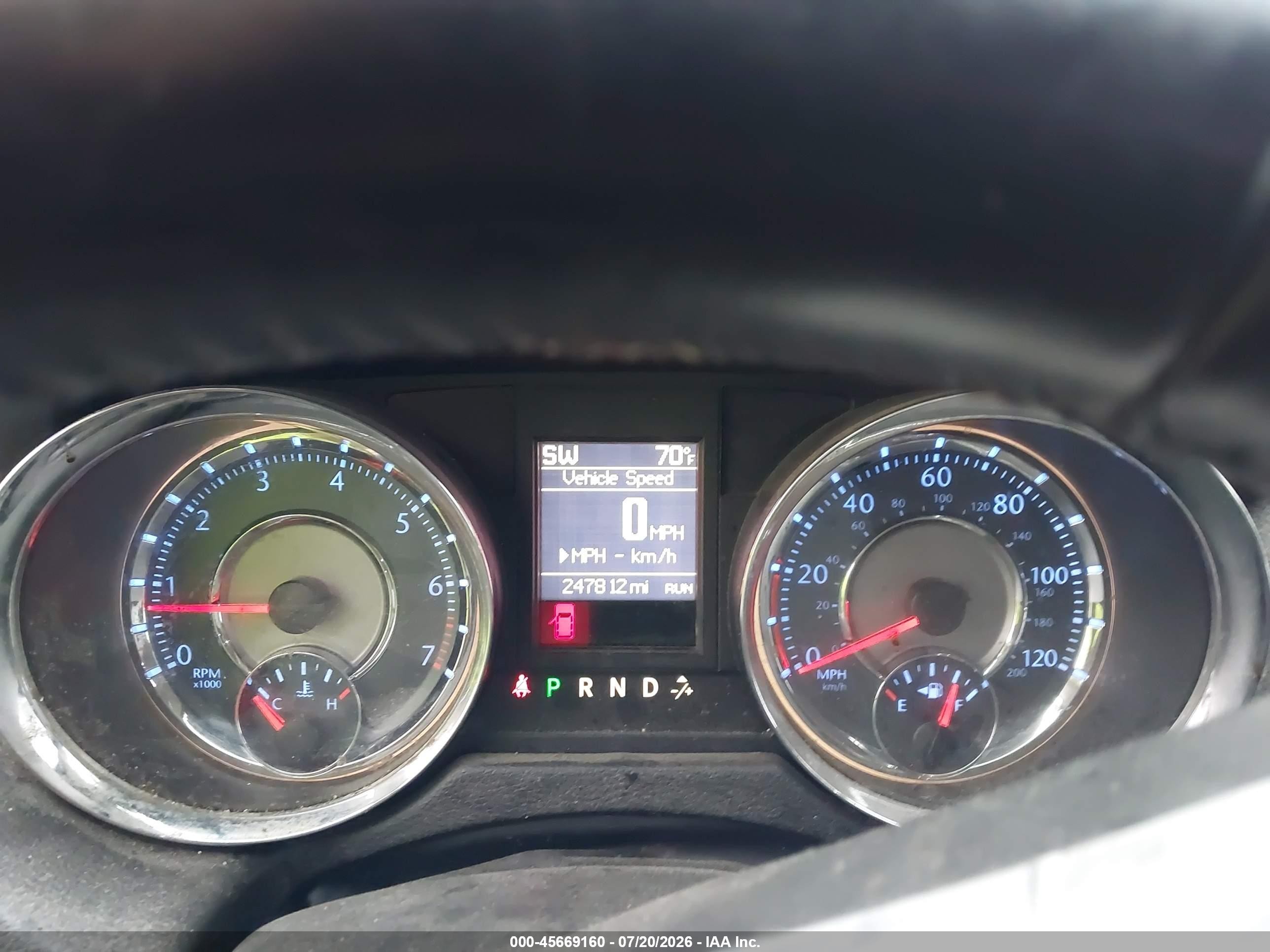 2013 Chrysler Town & Country Touring Silver vin: 2C4RC1BG1DR793562