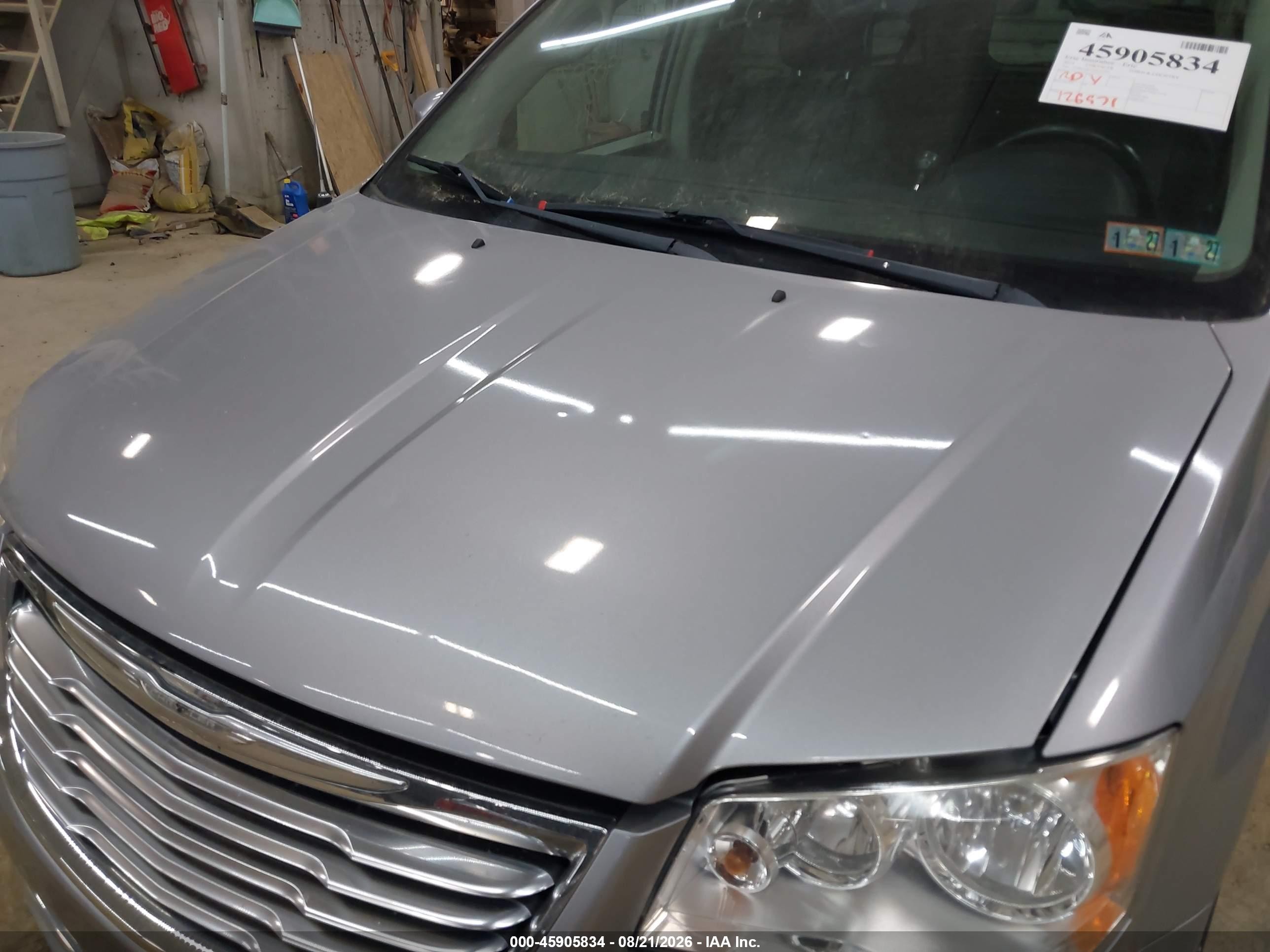 2014 Chrysler Town & Country Touring Серебряный vin: 2C4RC1BG1ER221439