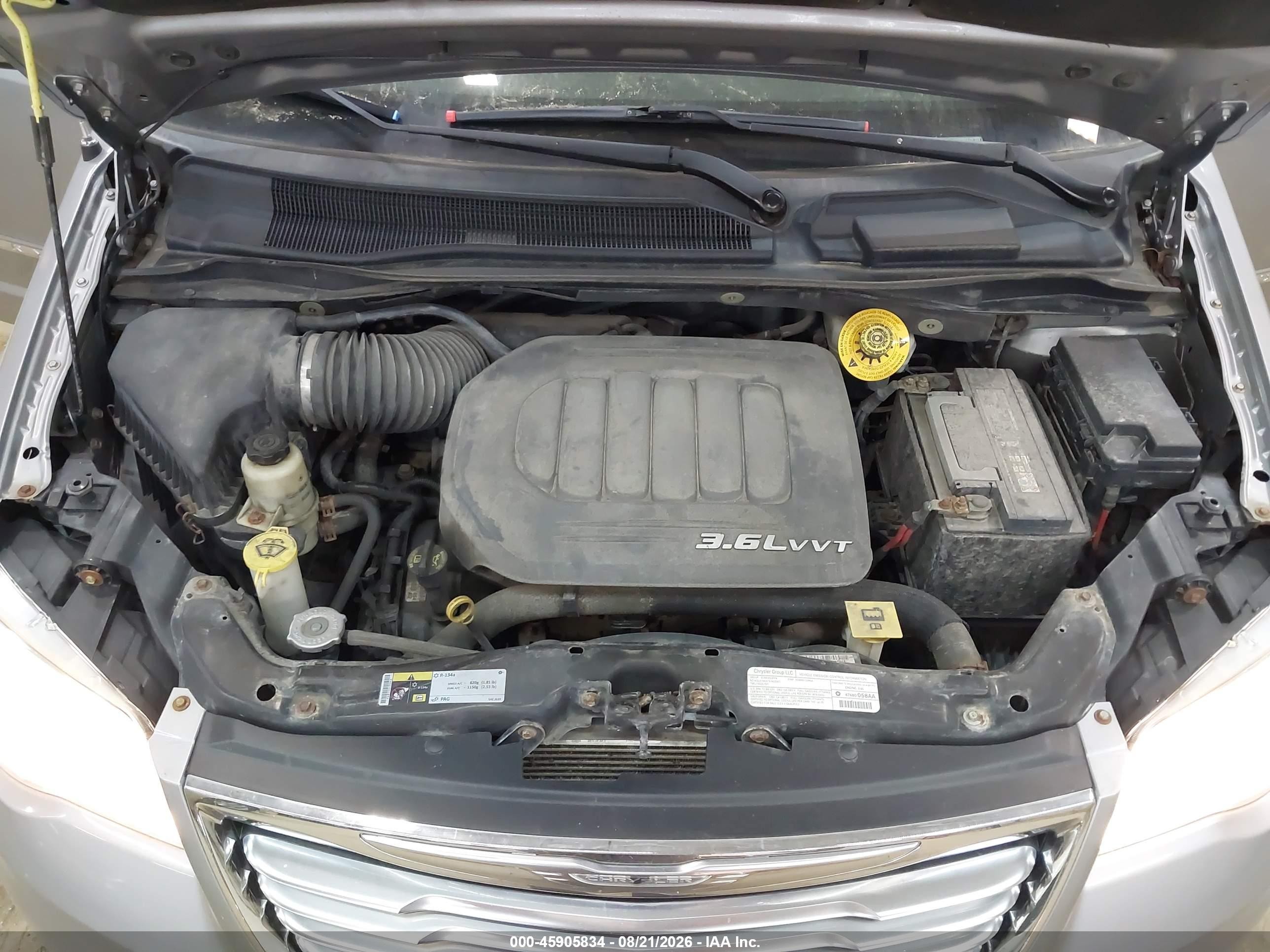 2014 Chrysler Town & Country Touring Серебряный vin: 2C4RC1BG1ER221439