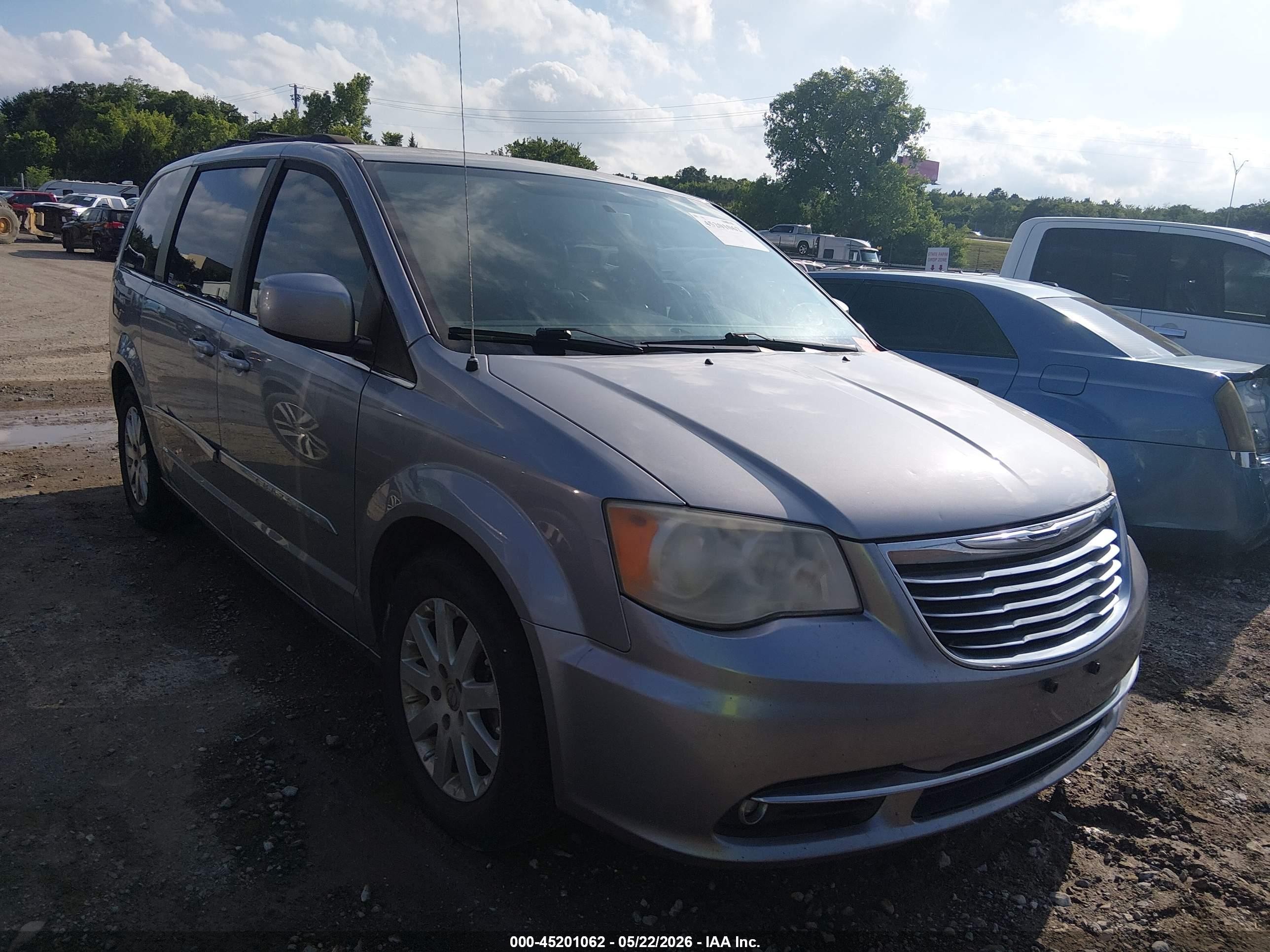 2014 Chrysler Town & Country Touring Silver vin: 2C4RC1BG1ER270205