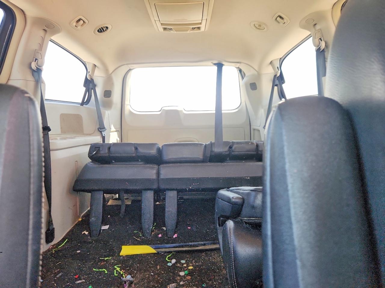2014 Chrysler Town & Country Touring Blue vin: 2C4RC1BG1ER270849